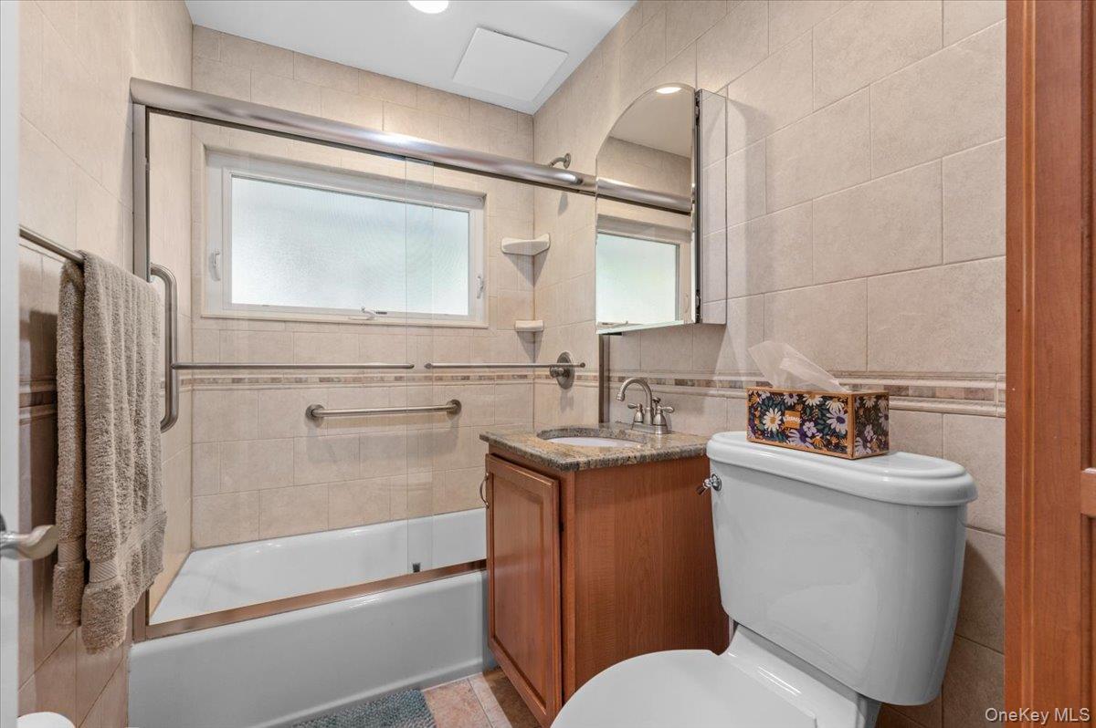 57 Meeting Lane Property Photo 15
