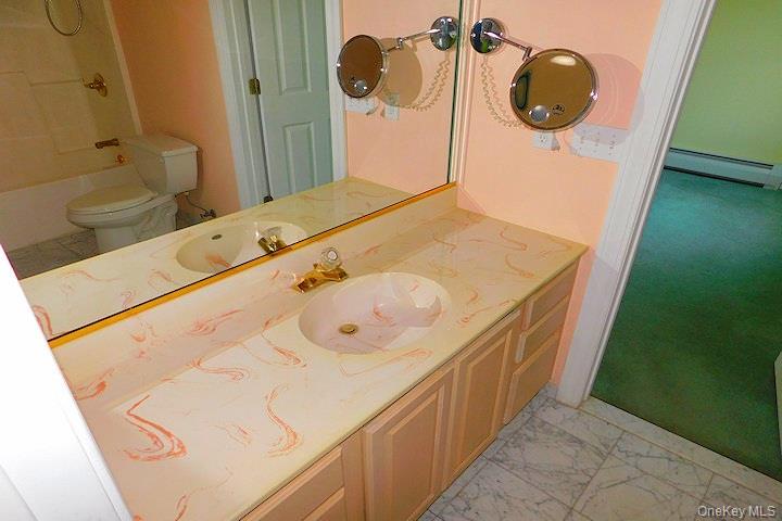 1036 Benjamin Van Keuren Drive Property Photo 9