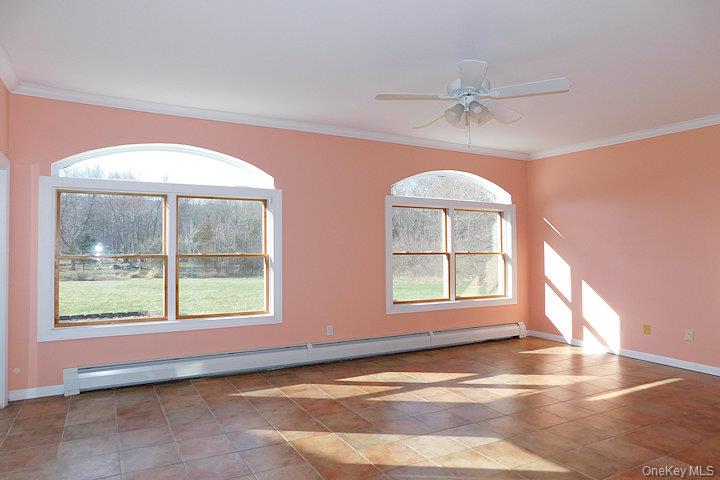 1036 Benjamin Van Keuren Drive Property Photo 11