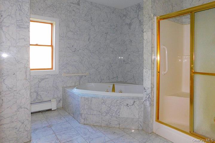 1036 Benjamin Van Keuren Drive Property Photo 18