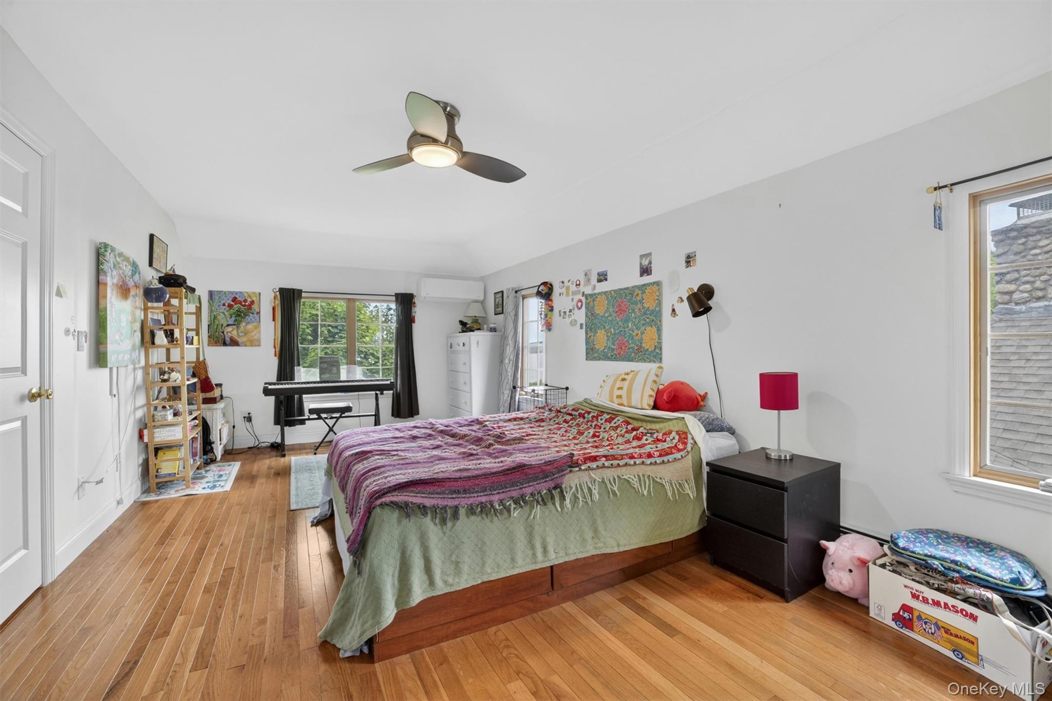 1225 Albany Post Road Property Photo 32