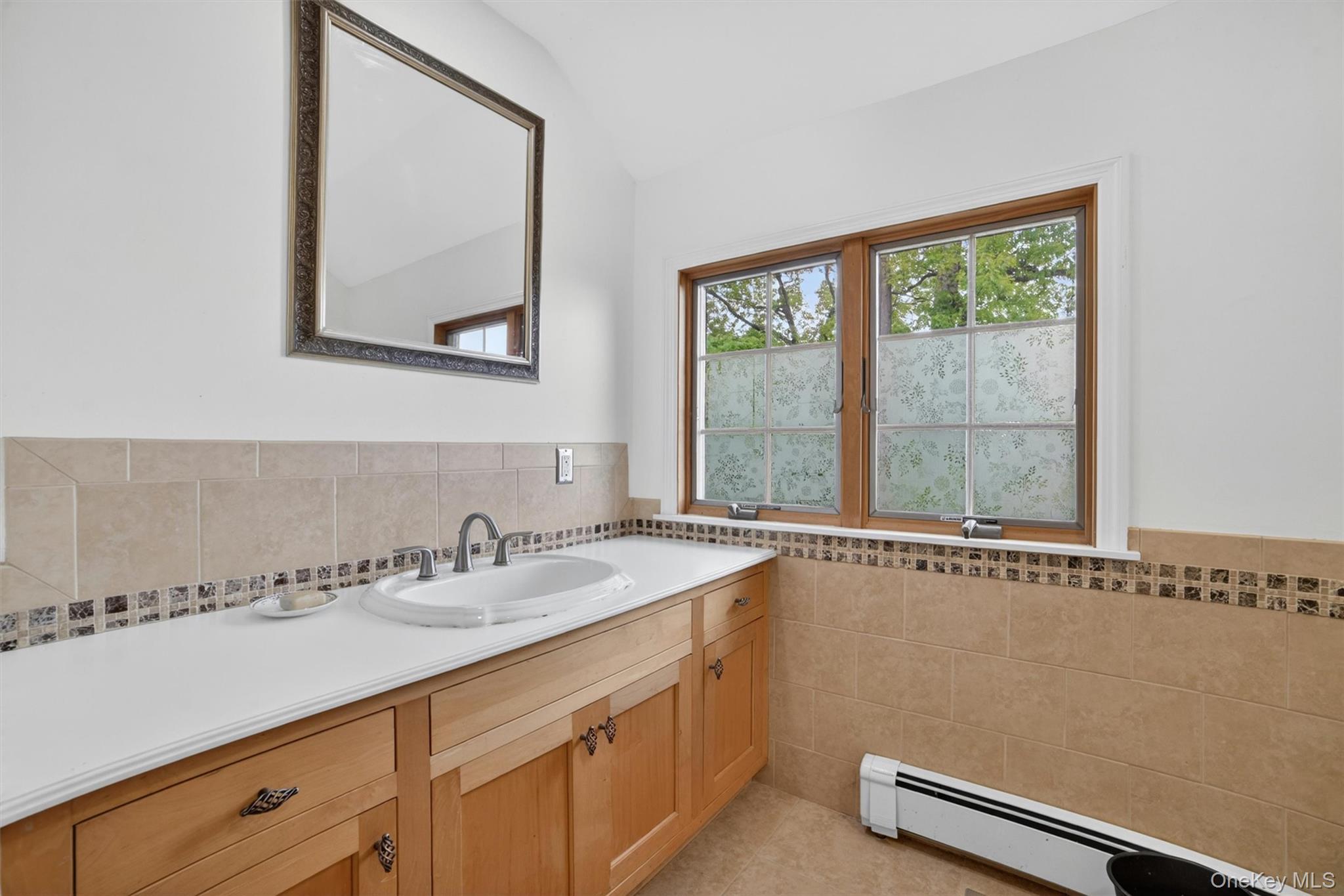 1225 Albany Post Road Property Photo 34