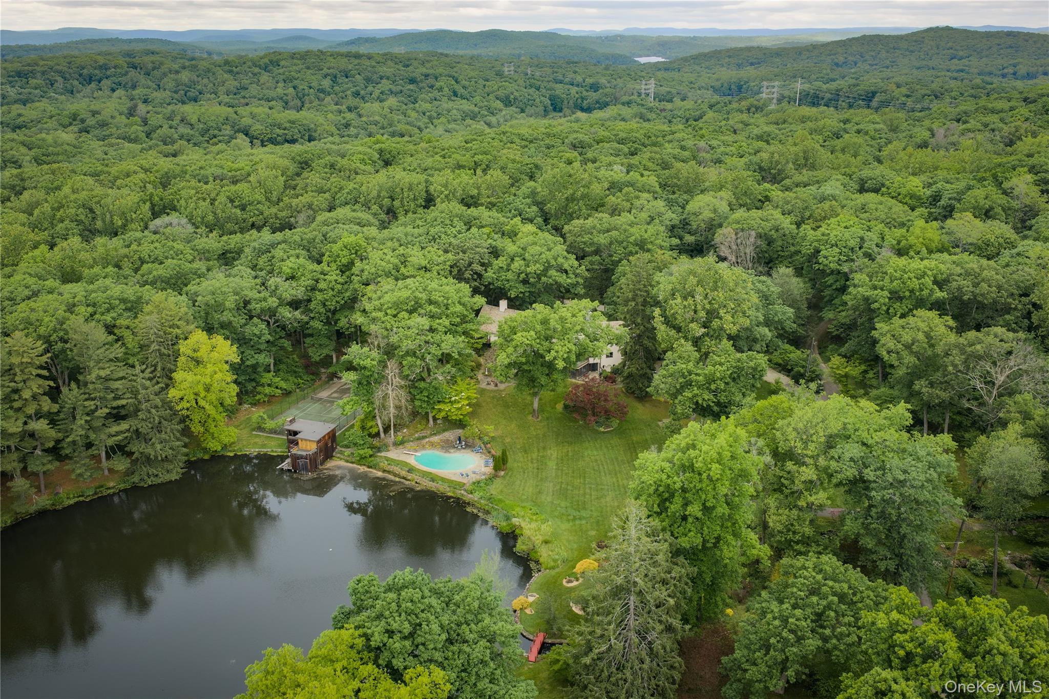 335 Croton Dam Road Property Photo 2