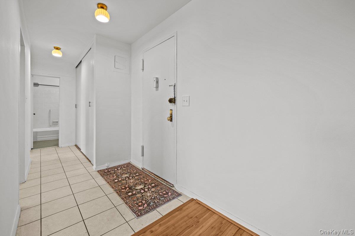 3125 Tibbett Avenue 12c Property Photo 3