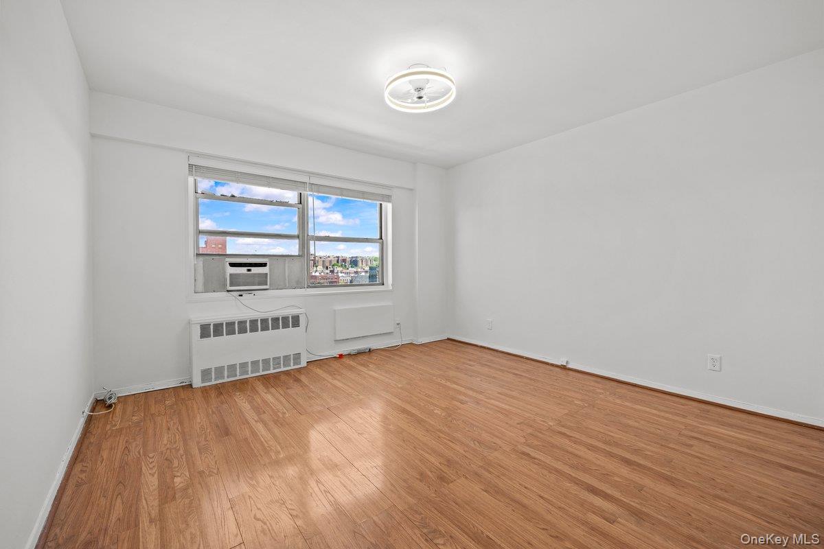 3125 Tibbett Avenue 12c Property Photo 11