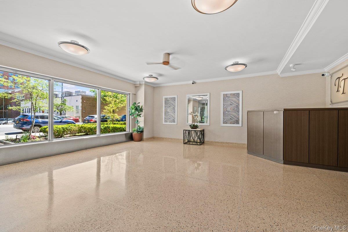3125 Tibbett Avenue 12c Property Photo 16