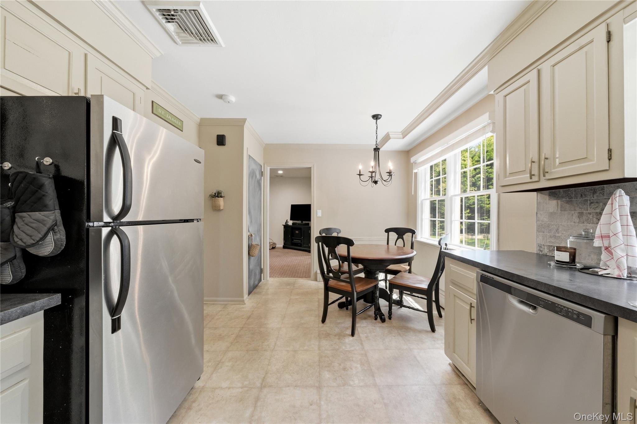 189 Cambon Avenue Property Photo 17