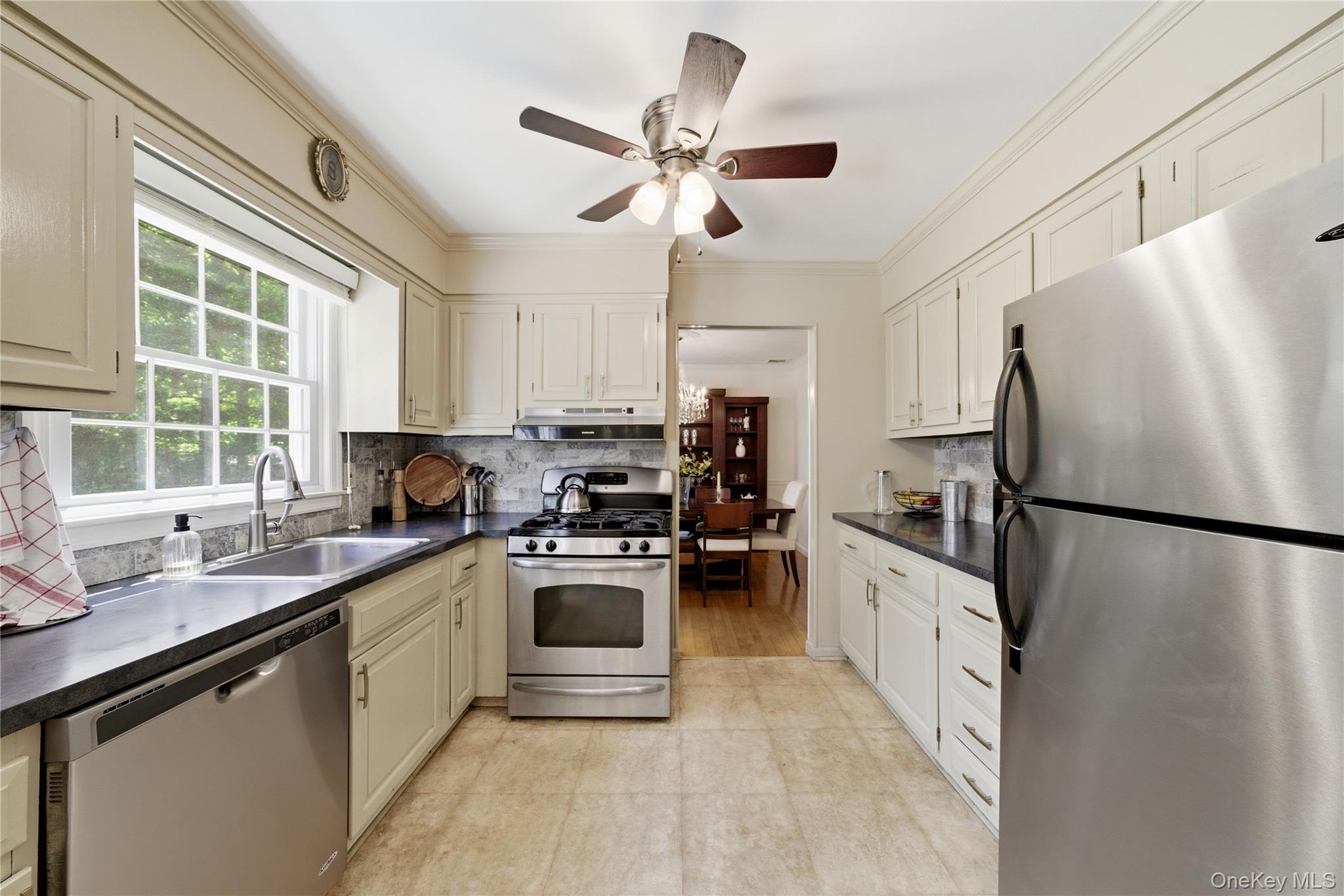 189 Cambon Avenue Property Photo 18