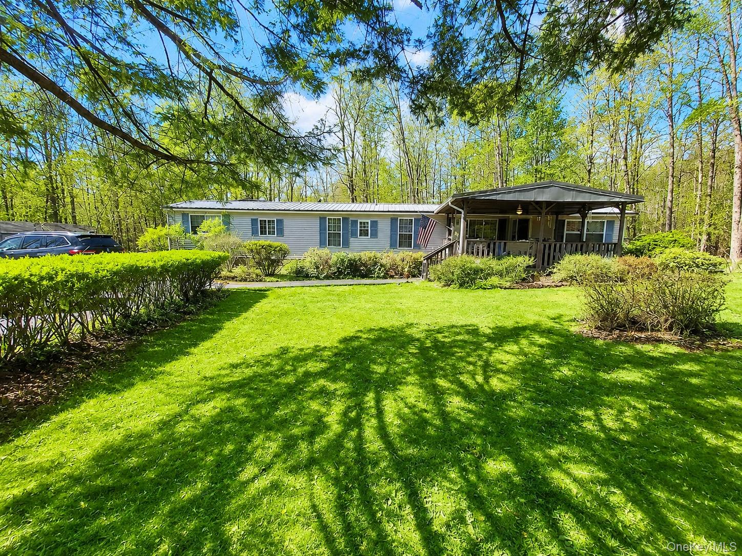 702 Budd Road Property Photo 1