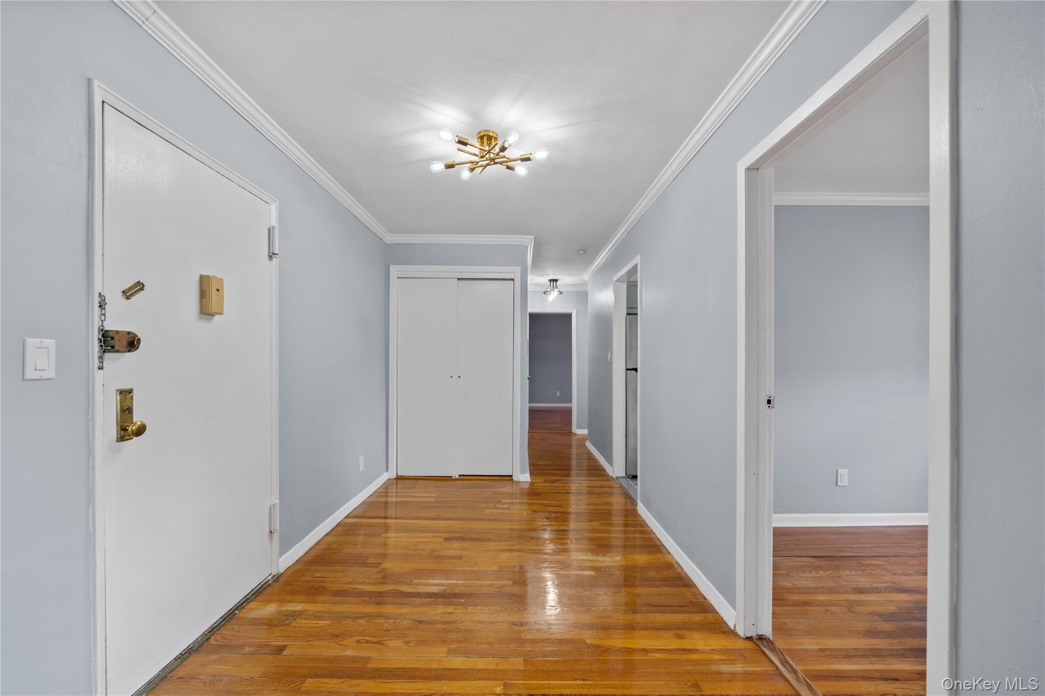 300 N Broadway 6g Property Photo 6