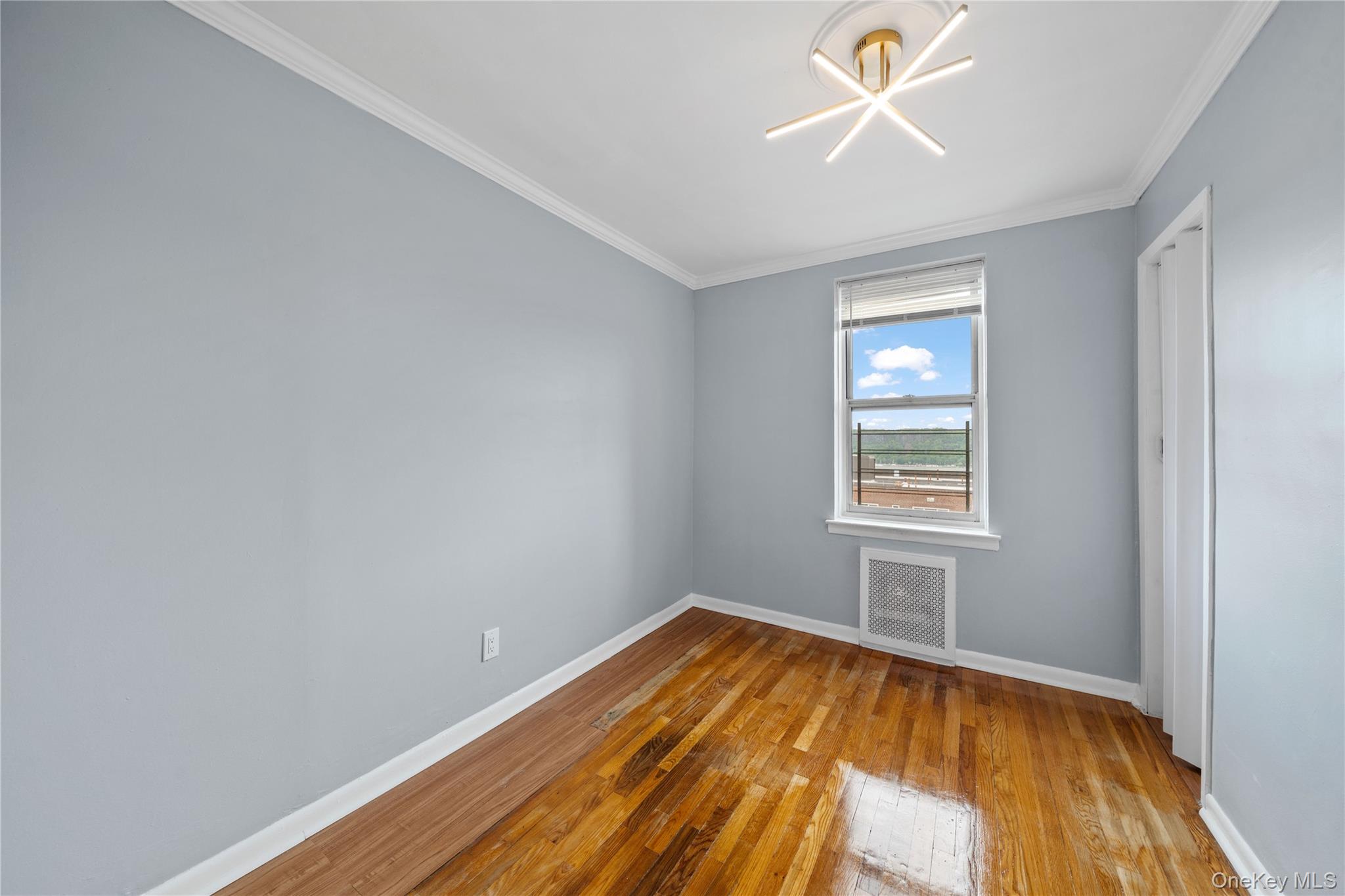 300 N Broadway 6g Property Photo 10