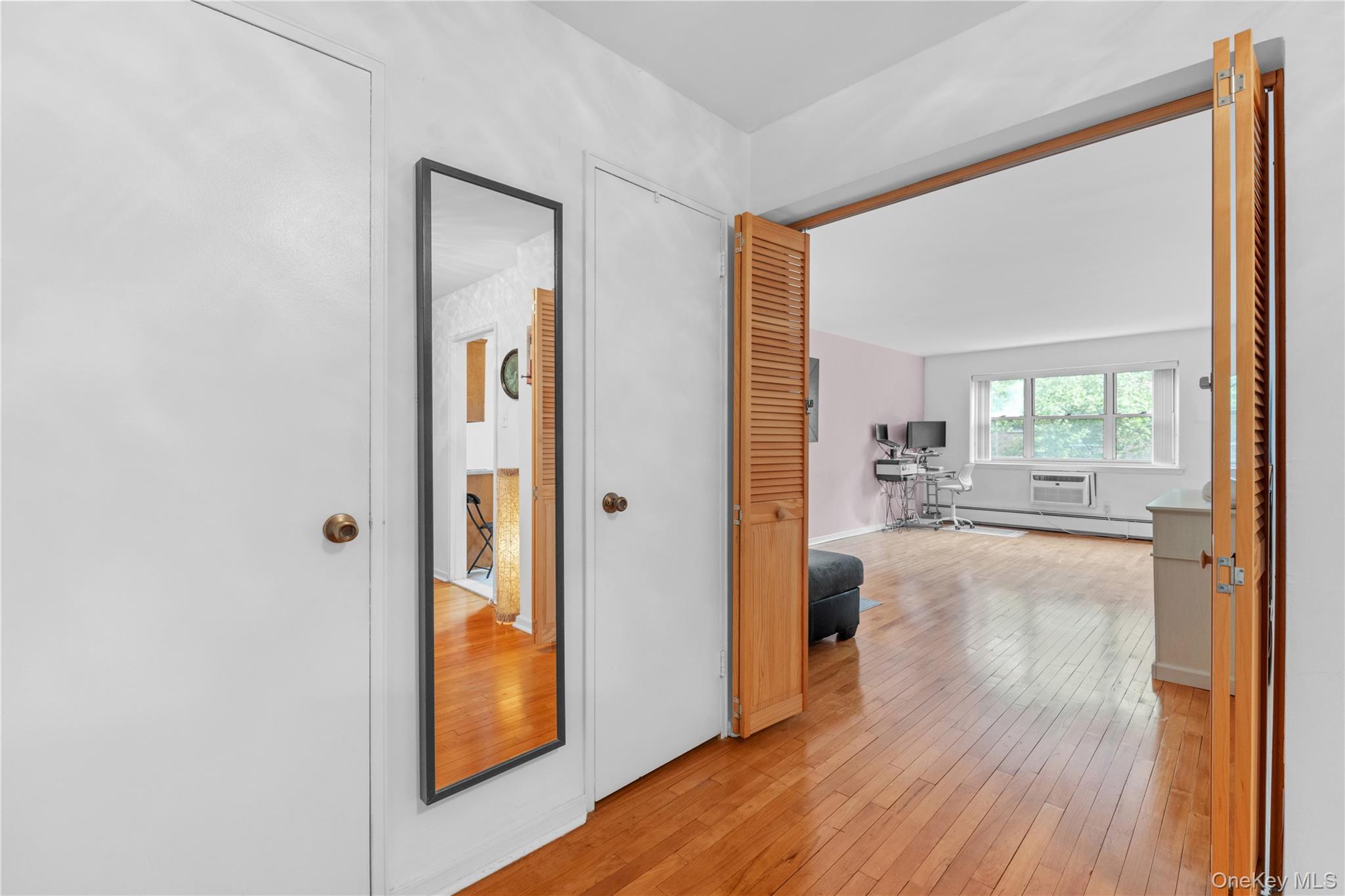 99-10 60ave 3b Property Photo 7