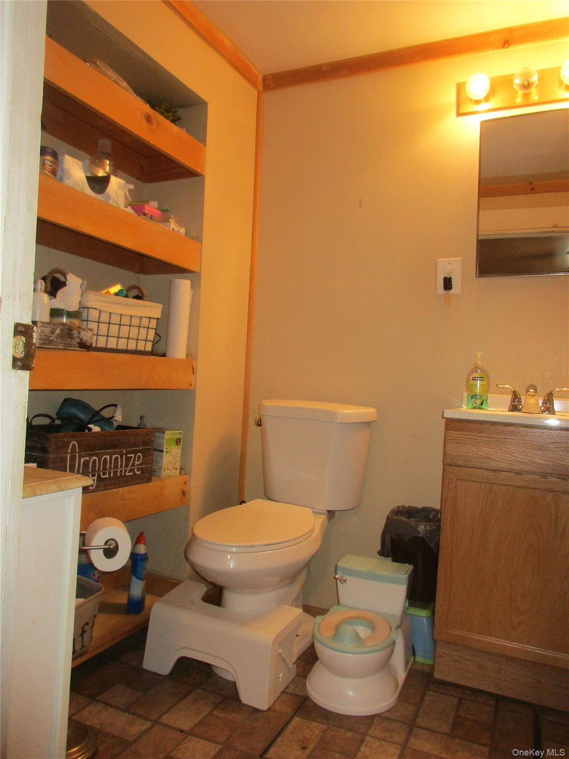 14 West Street Property Photo 9
