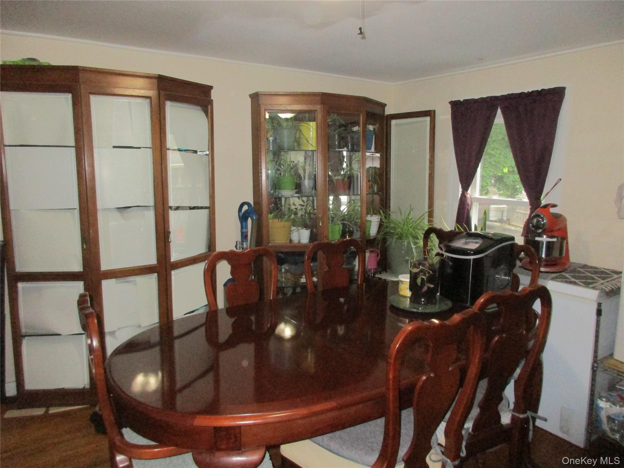 14 West Street Property Photo 18