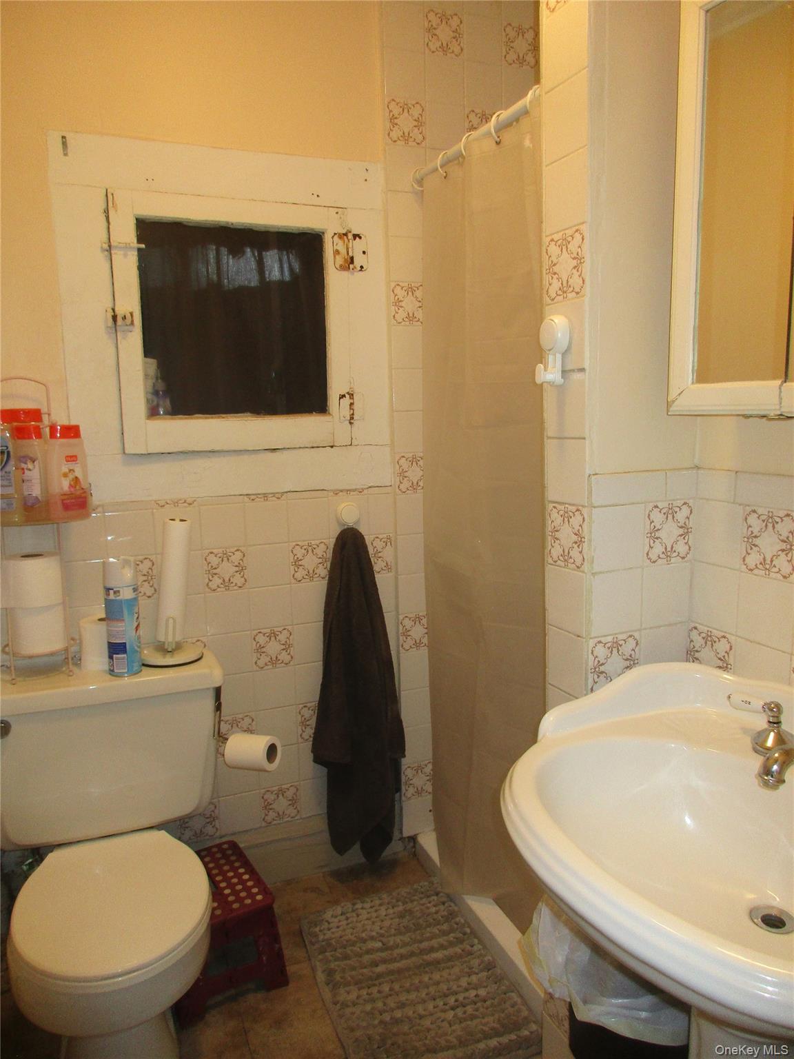 14 West Street Property Photo 25
