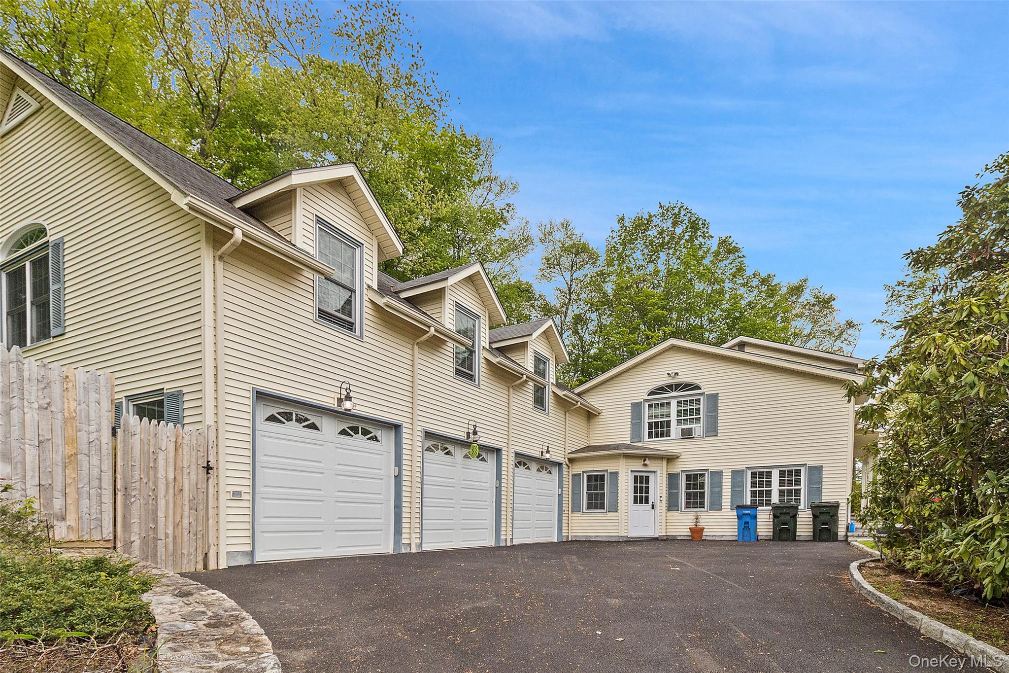 2 Watergate Drive Property Photo 1