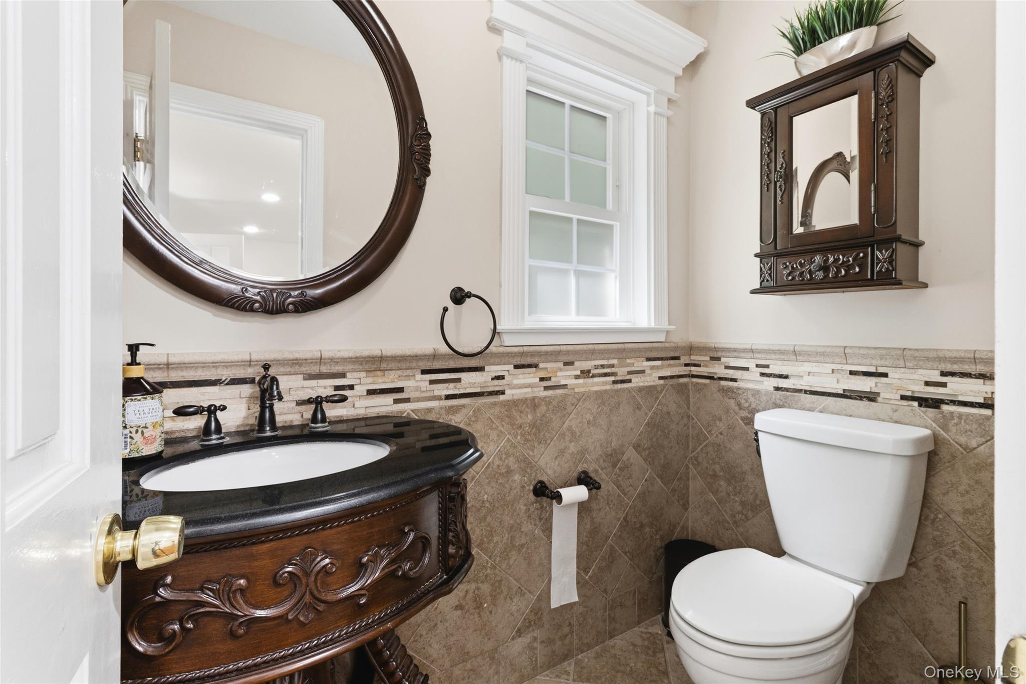 2 Watergate Drive Property Photo 9