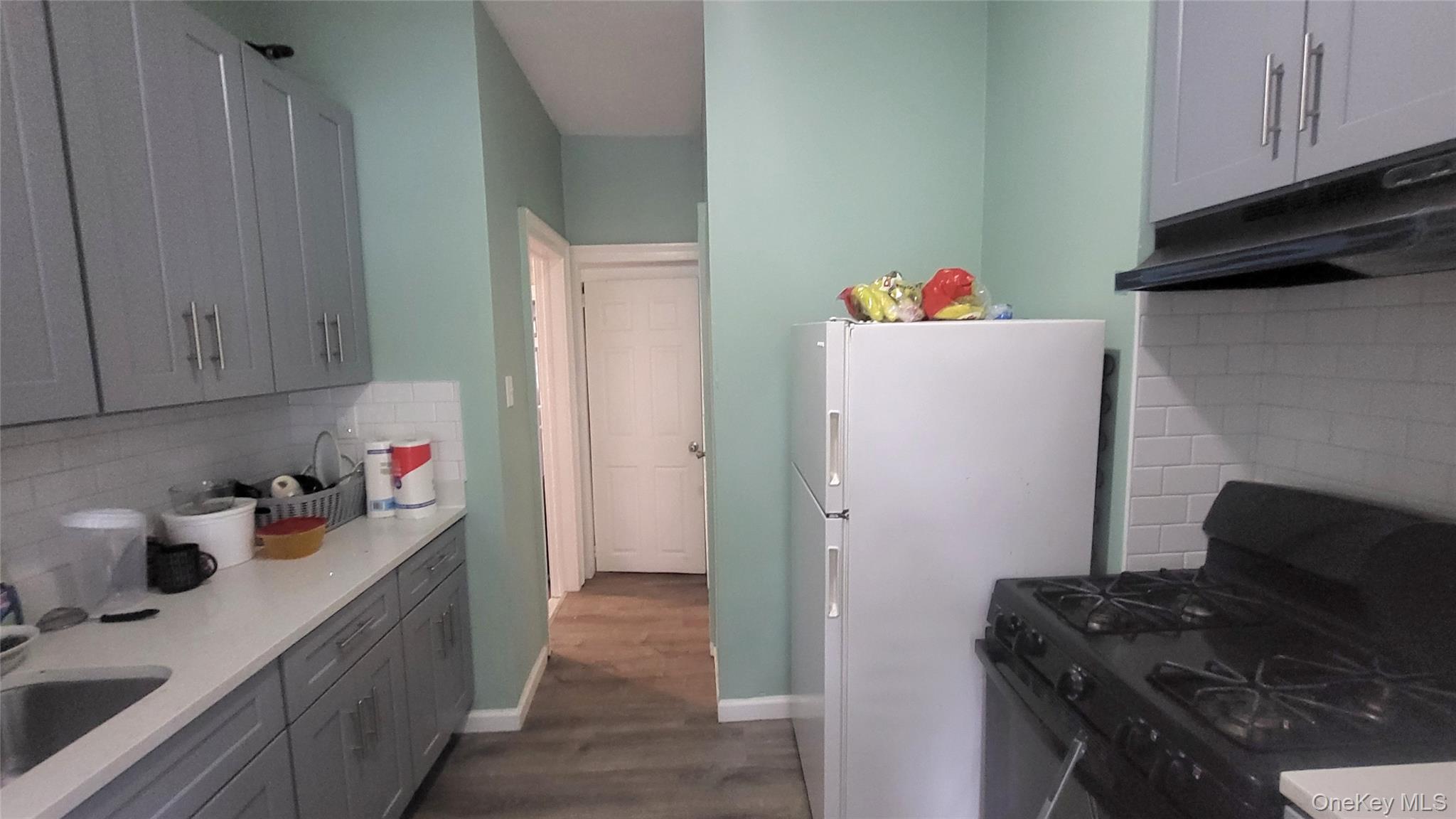 242 Mansion Street Property Photo 7