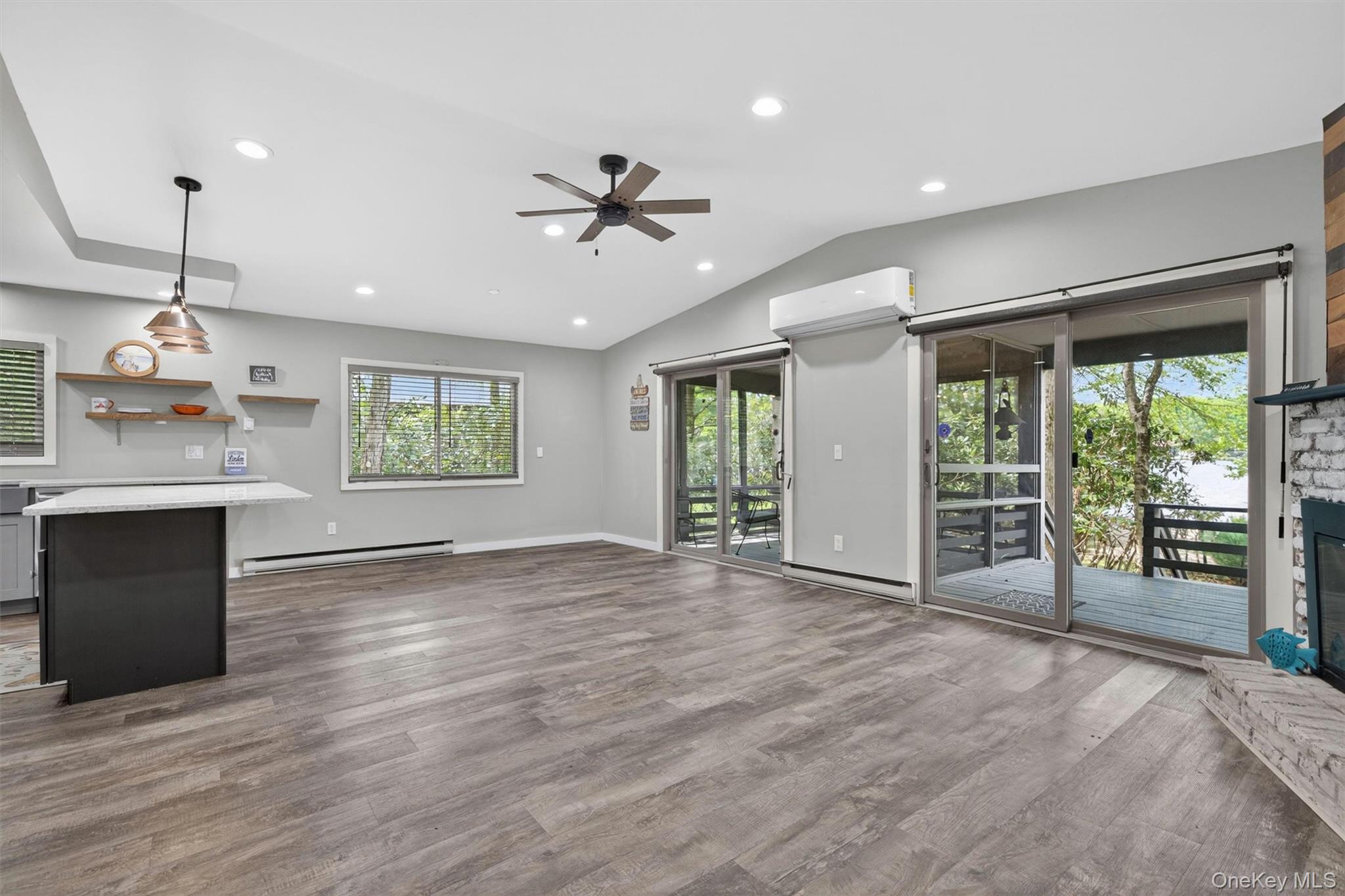 117 Lake Shore Drive Property Photo 9