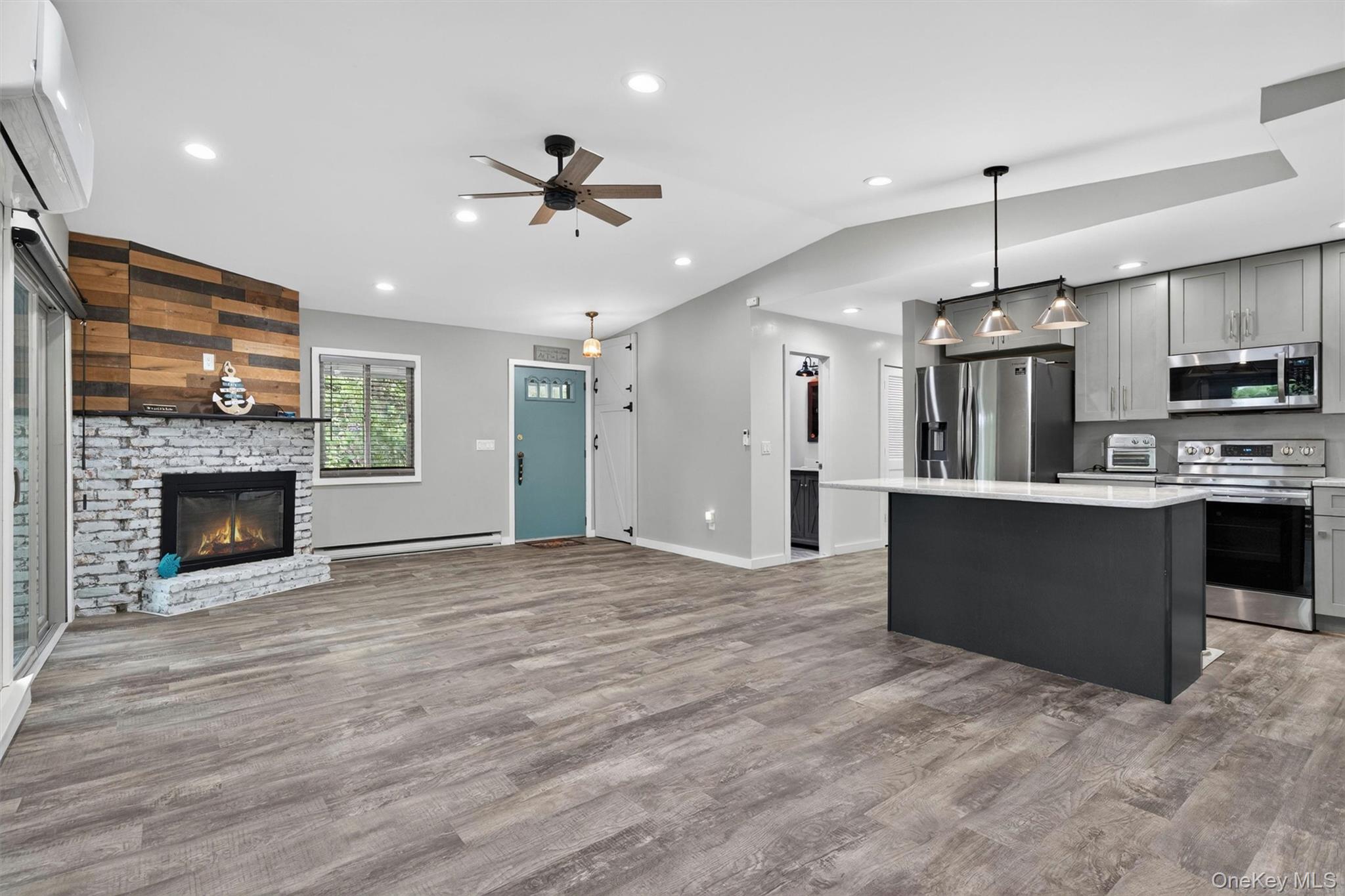 117 Lake Shore Drive Property Photo 14