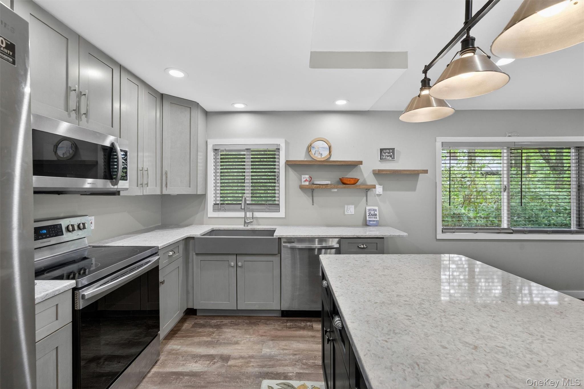 117 Lake Shore Drive Property Photo 18