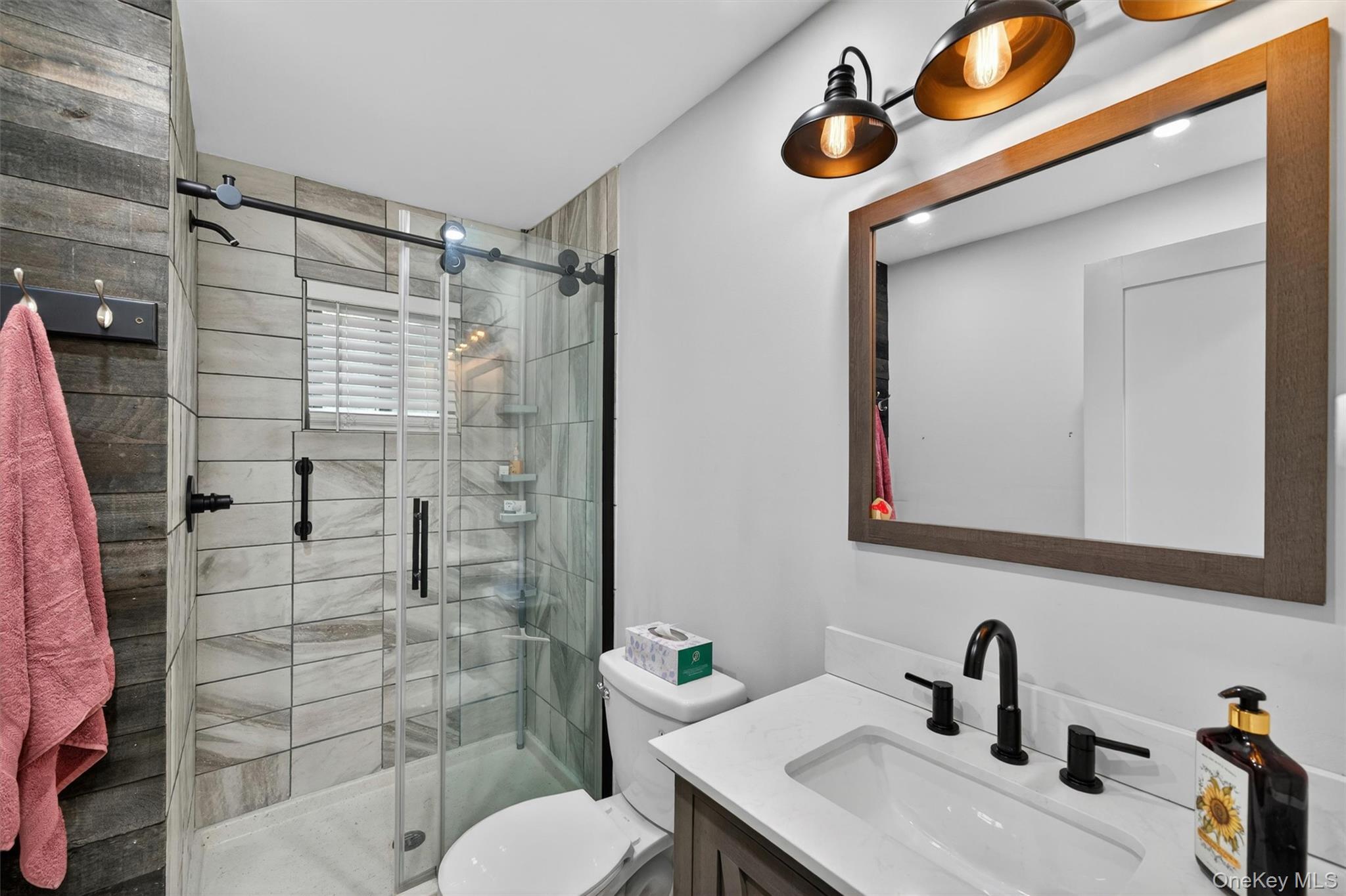 117 Lake Shore Drive Property Photo 19