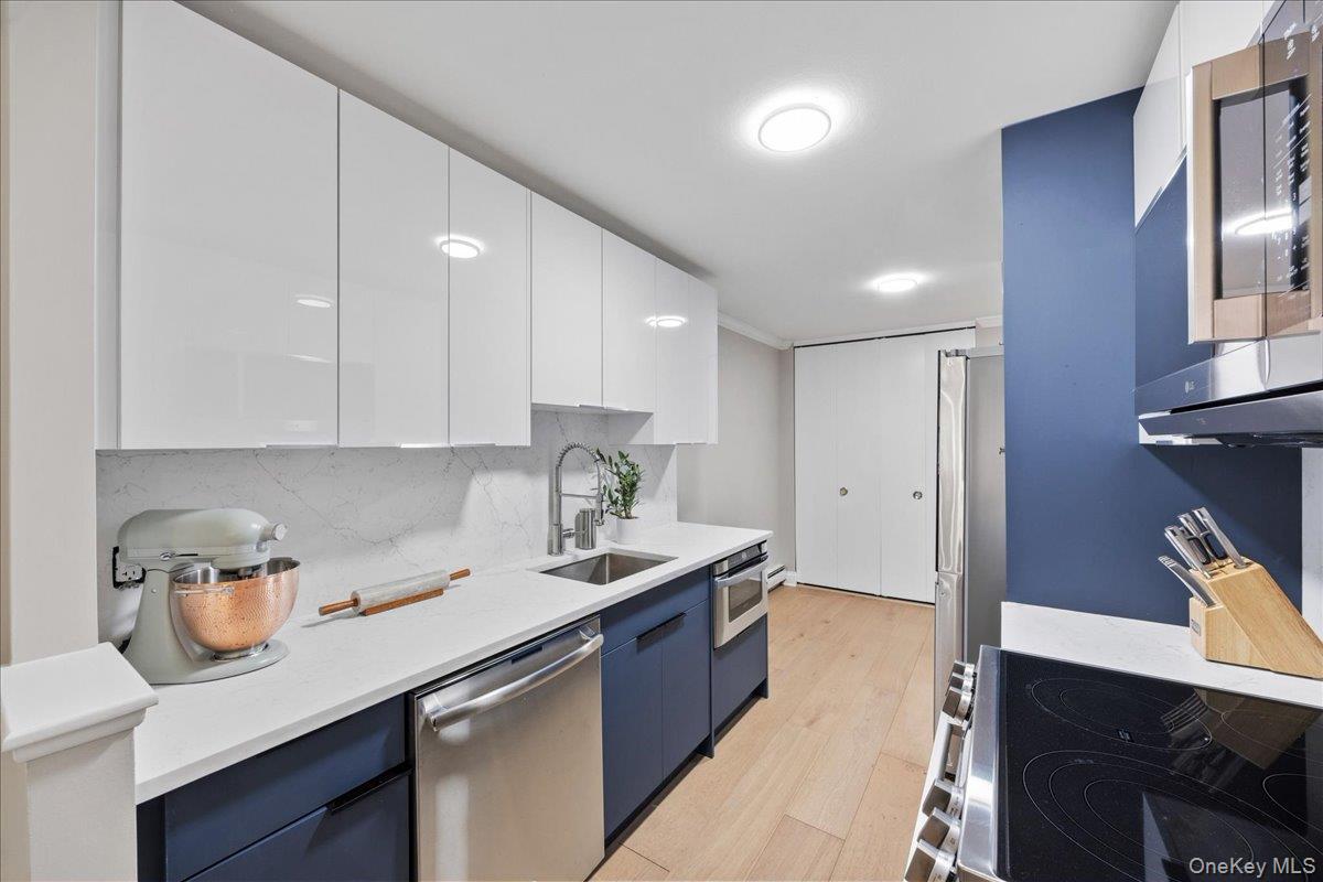 107 N Broadway 213 Property Photo 6