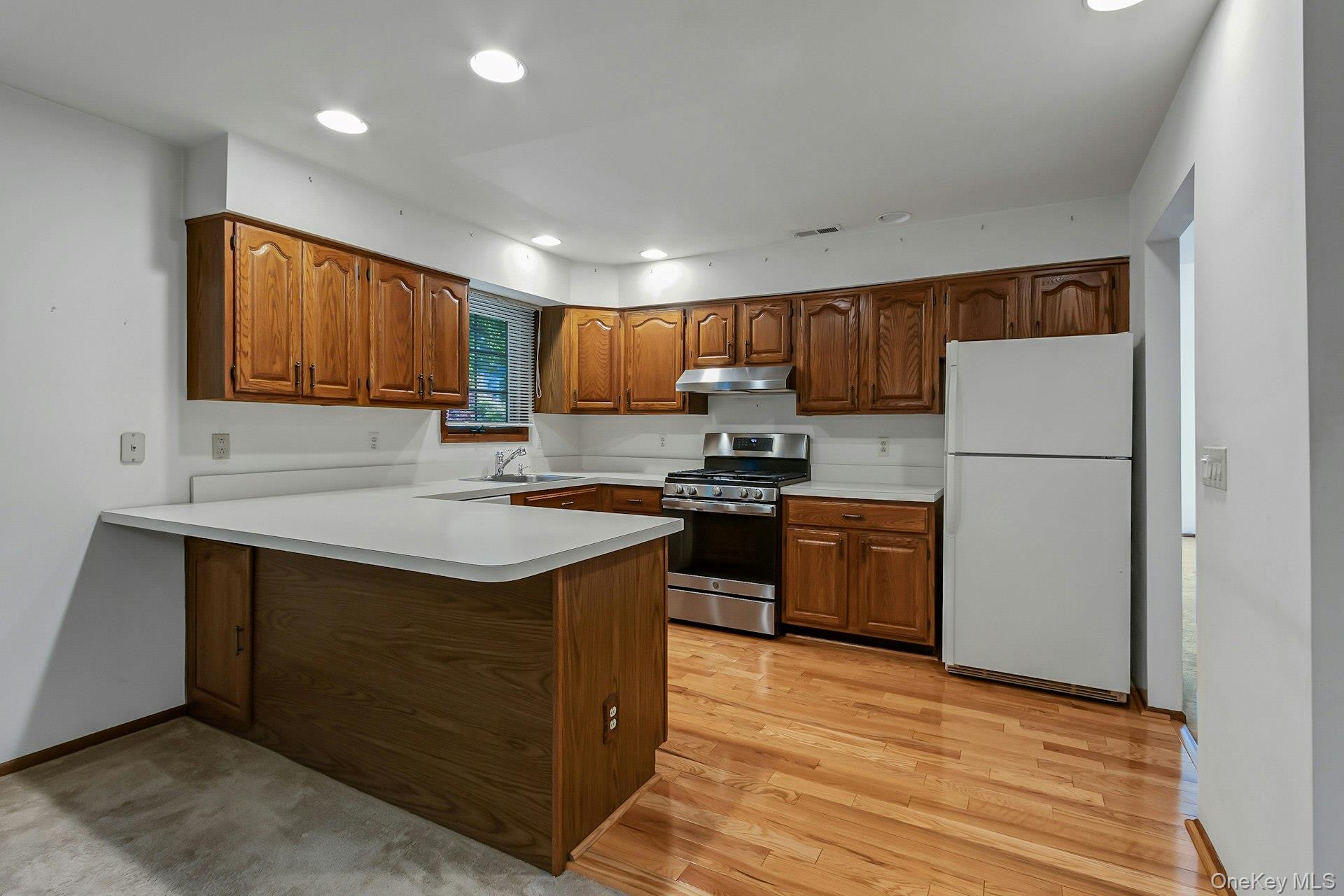 8 Village Gate Way 8 Property Photo 10