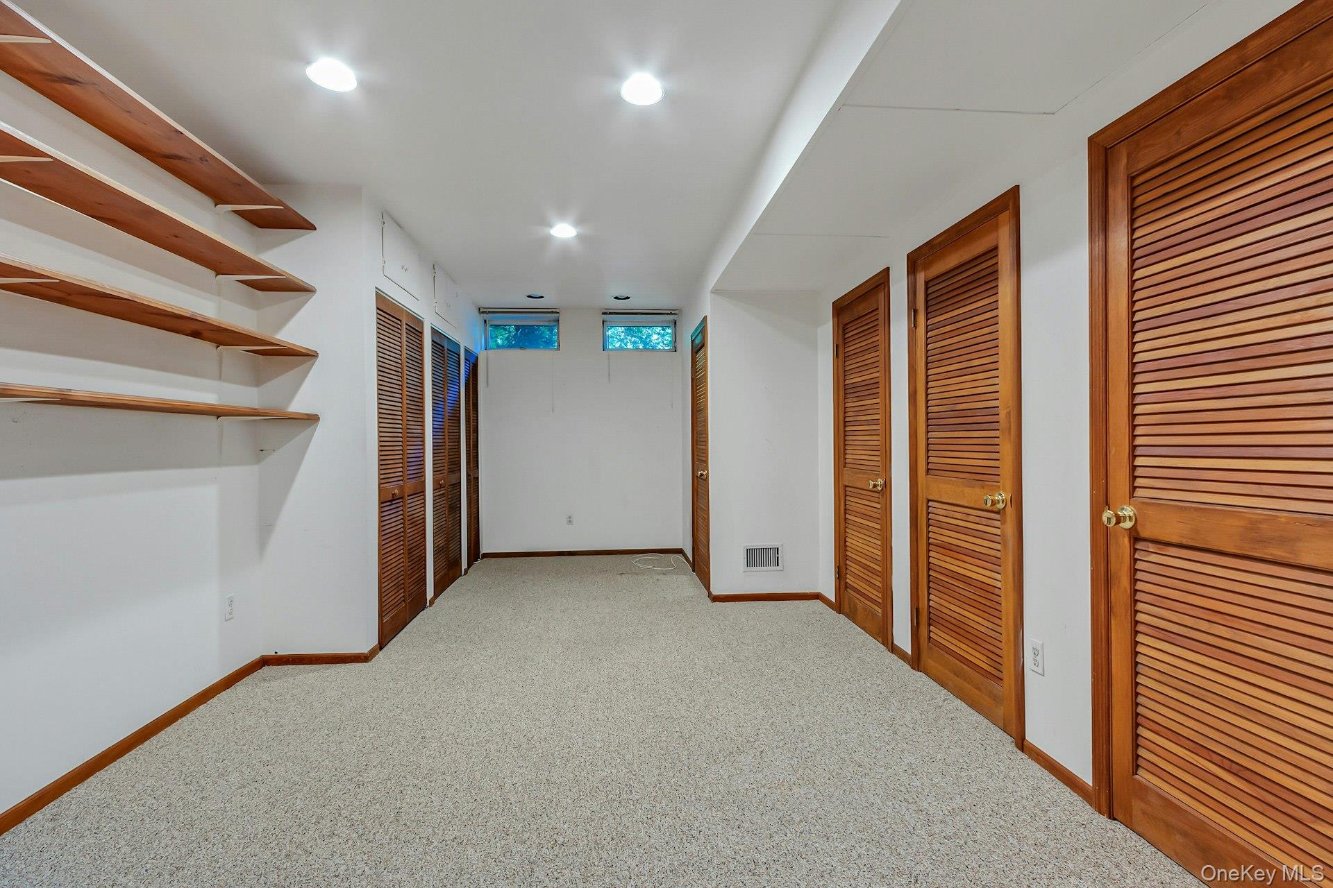 8 Village Gate Way 8 Property Photo 23