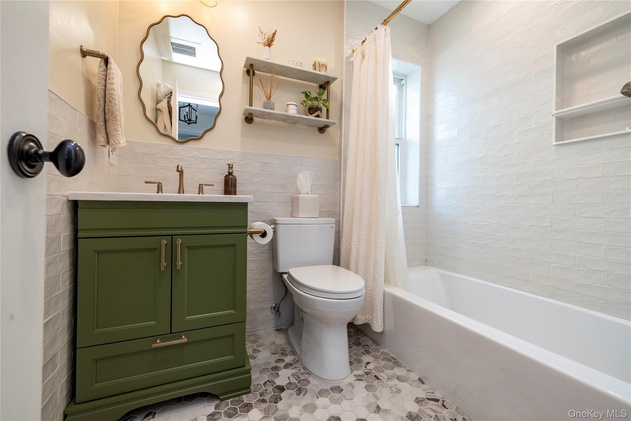 73 Virginia Avenue Property Photo 20