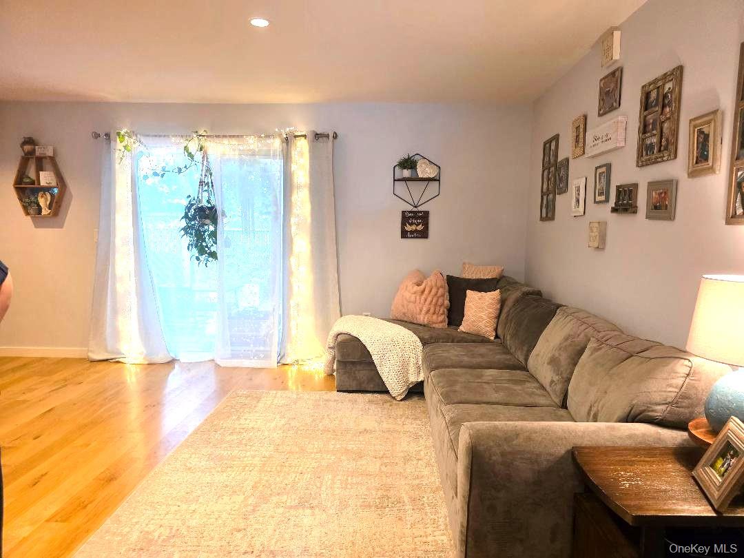 565 Avenue A 104 Property Photo 4