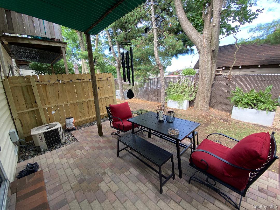 565 Avenue A 104 Property Photo 21
