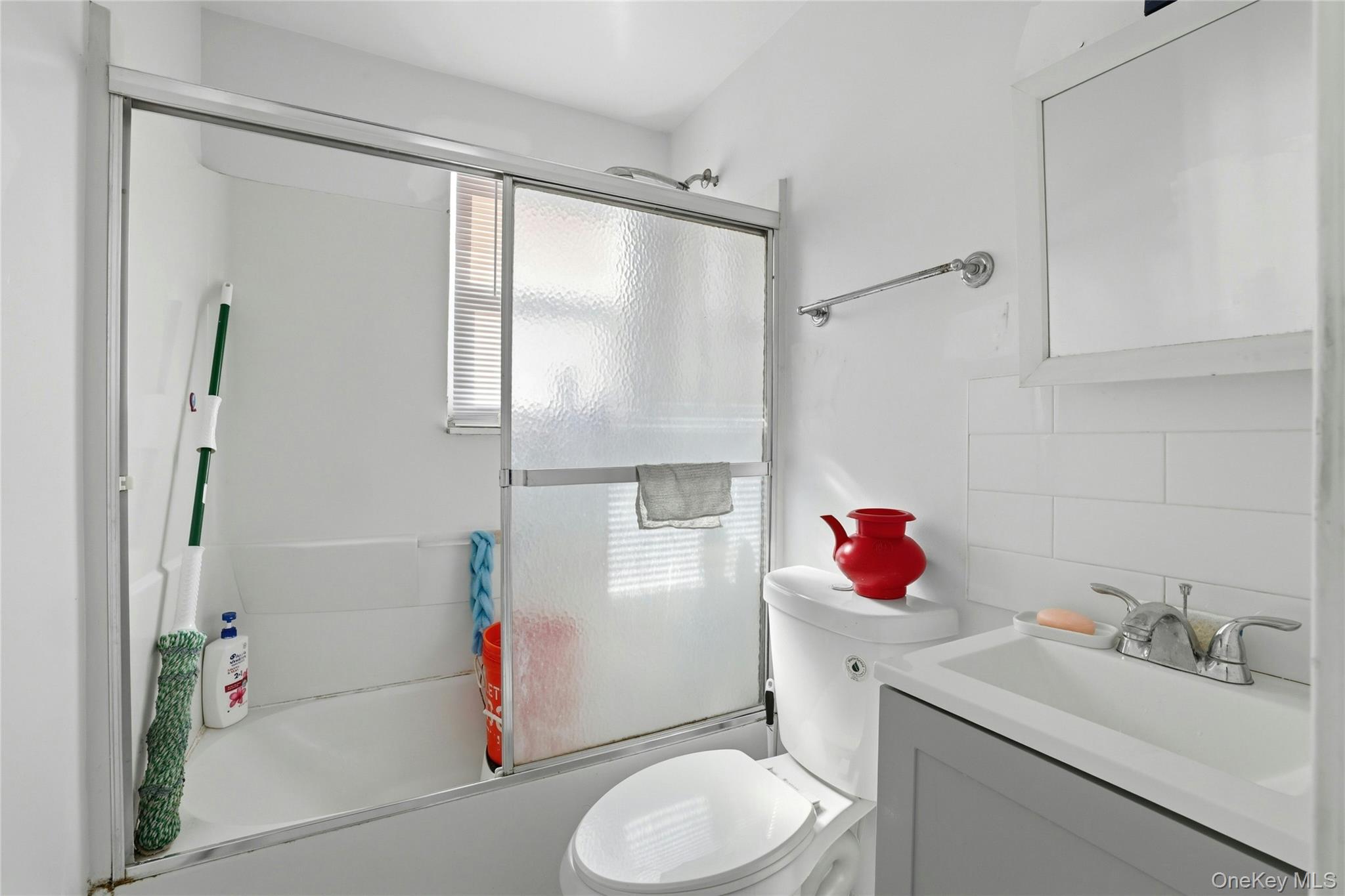 160 Broad Street Property Photo 11