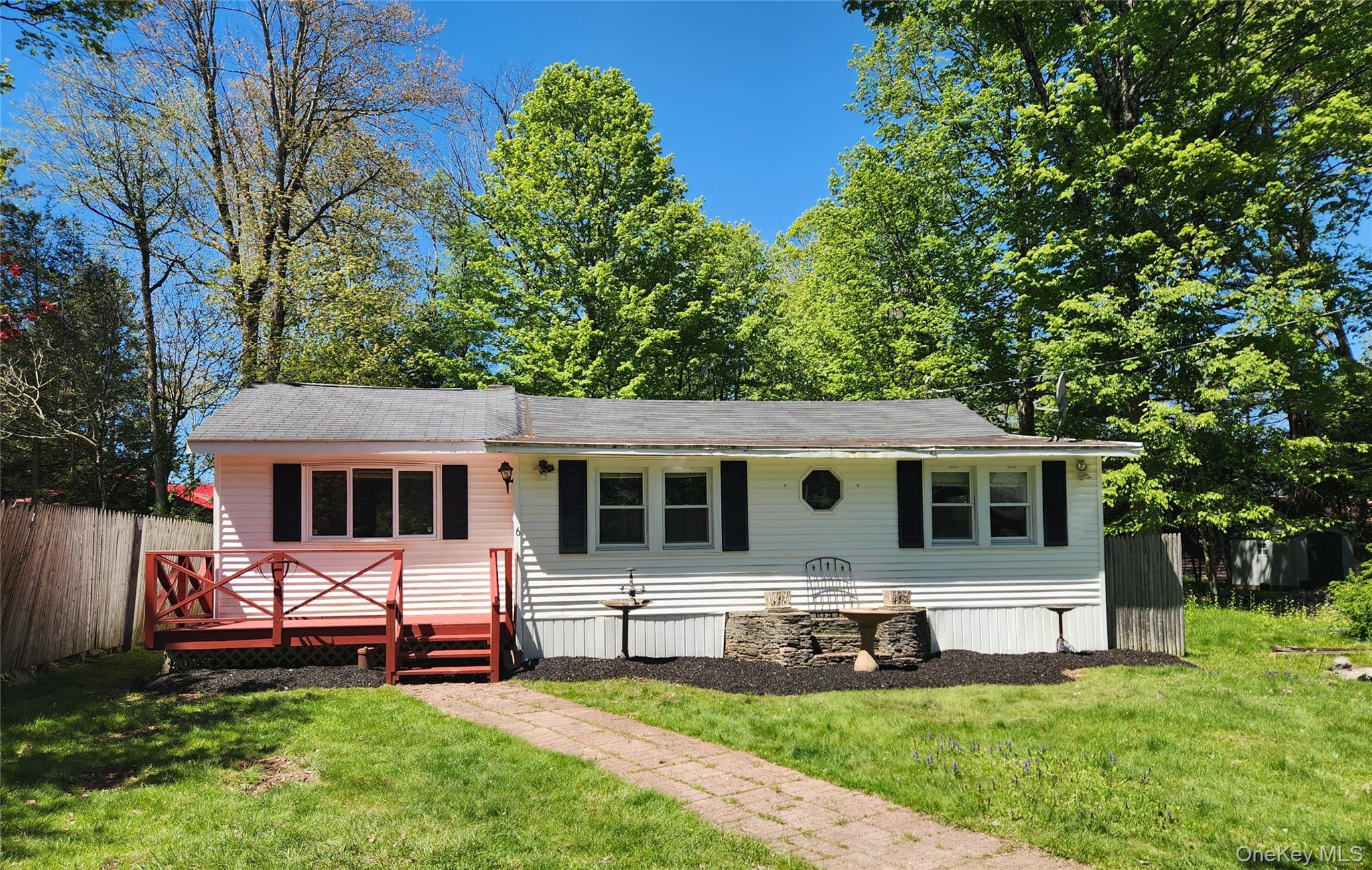 6 Lafayette Avenue Property Photo 1