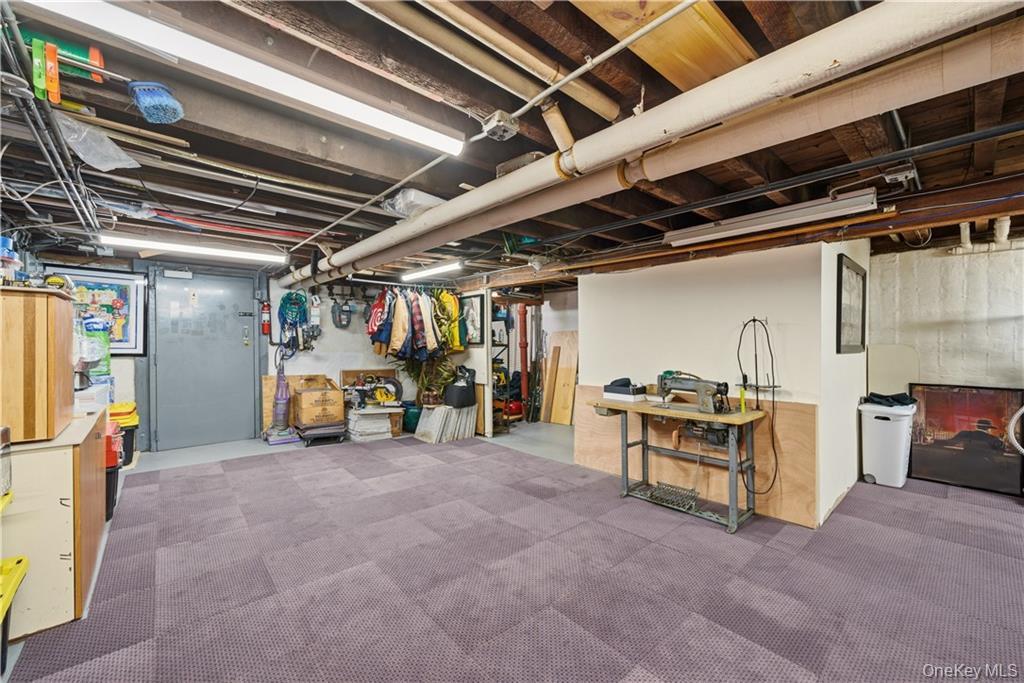 125-11 7th Avenue Property Photo 34