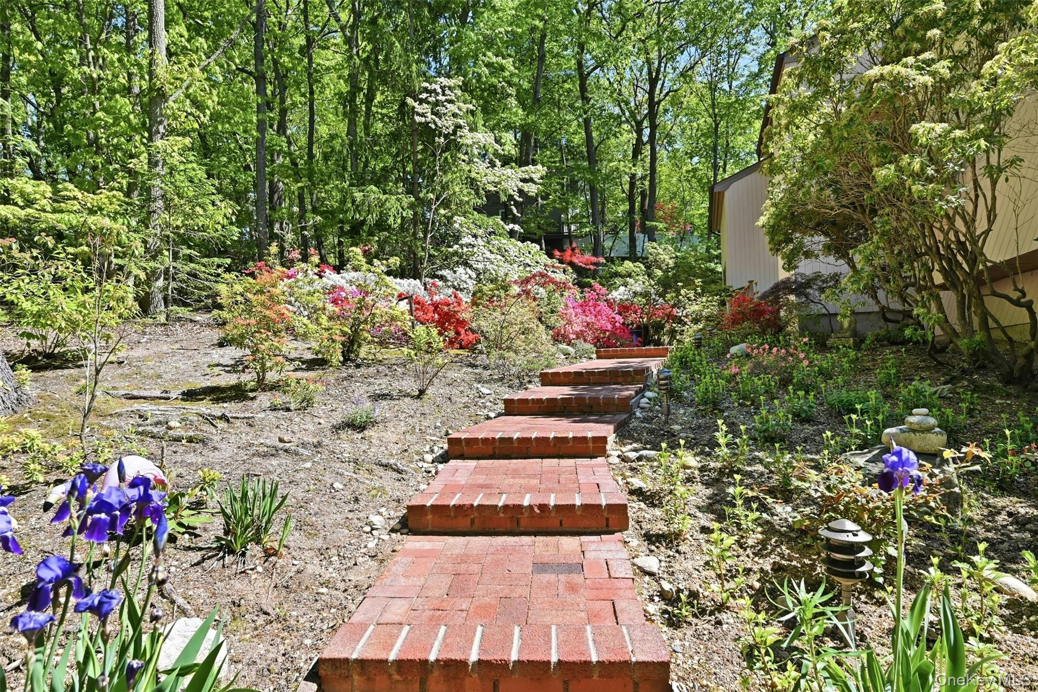 40 Laurel Hill Road Property Photo 3