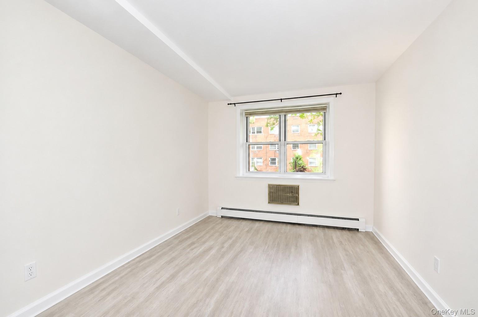 50 Hill Park Avenue 1-l Property Photo 12