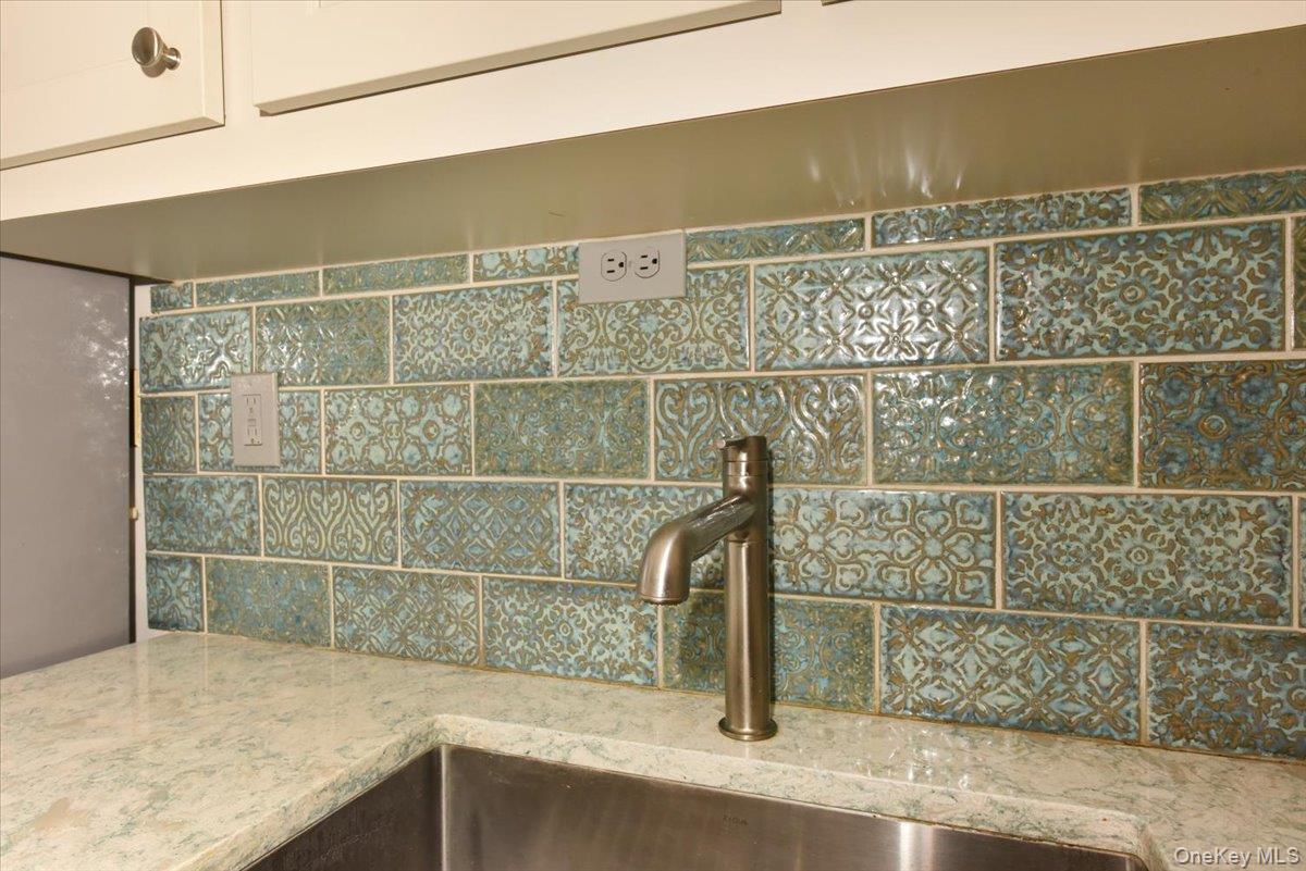 50 Hill Park Avenue 1-l Property Photo 16
