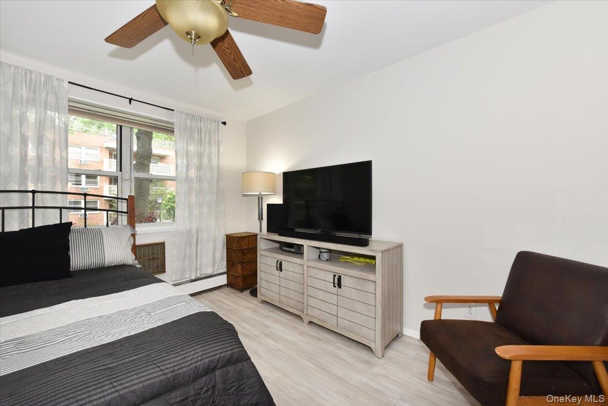 50 Hill Park Avenue 1-l Property Photo 23