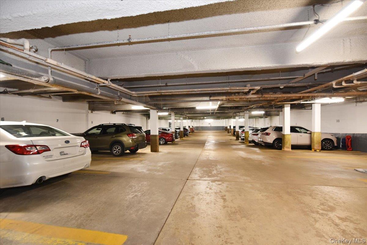 50 Hill Park Avenue 1-l Property Photo 23