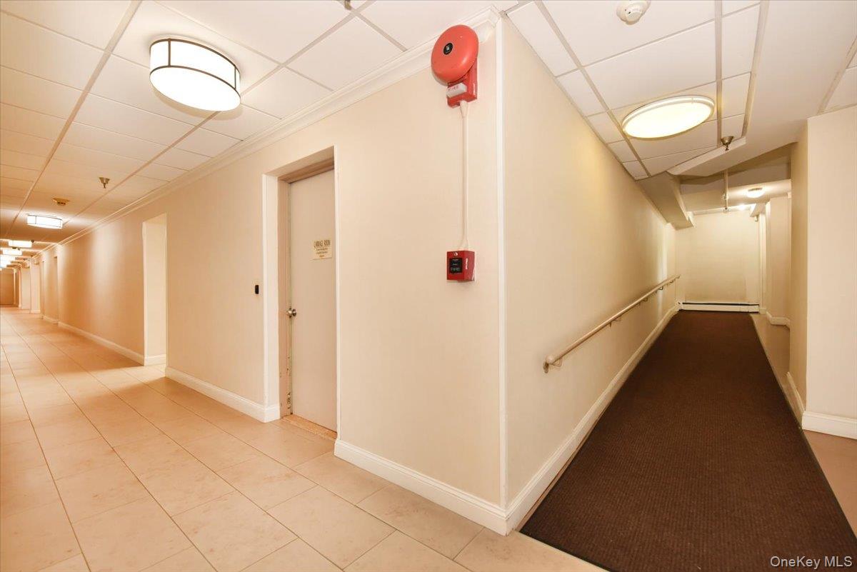 50 Hill Park Avenue 1-l Property Photo 24