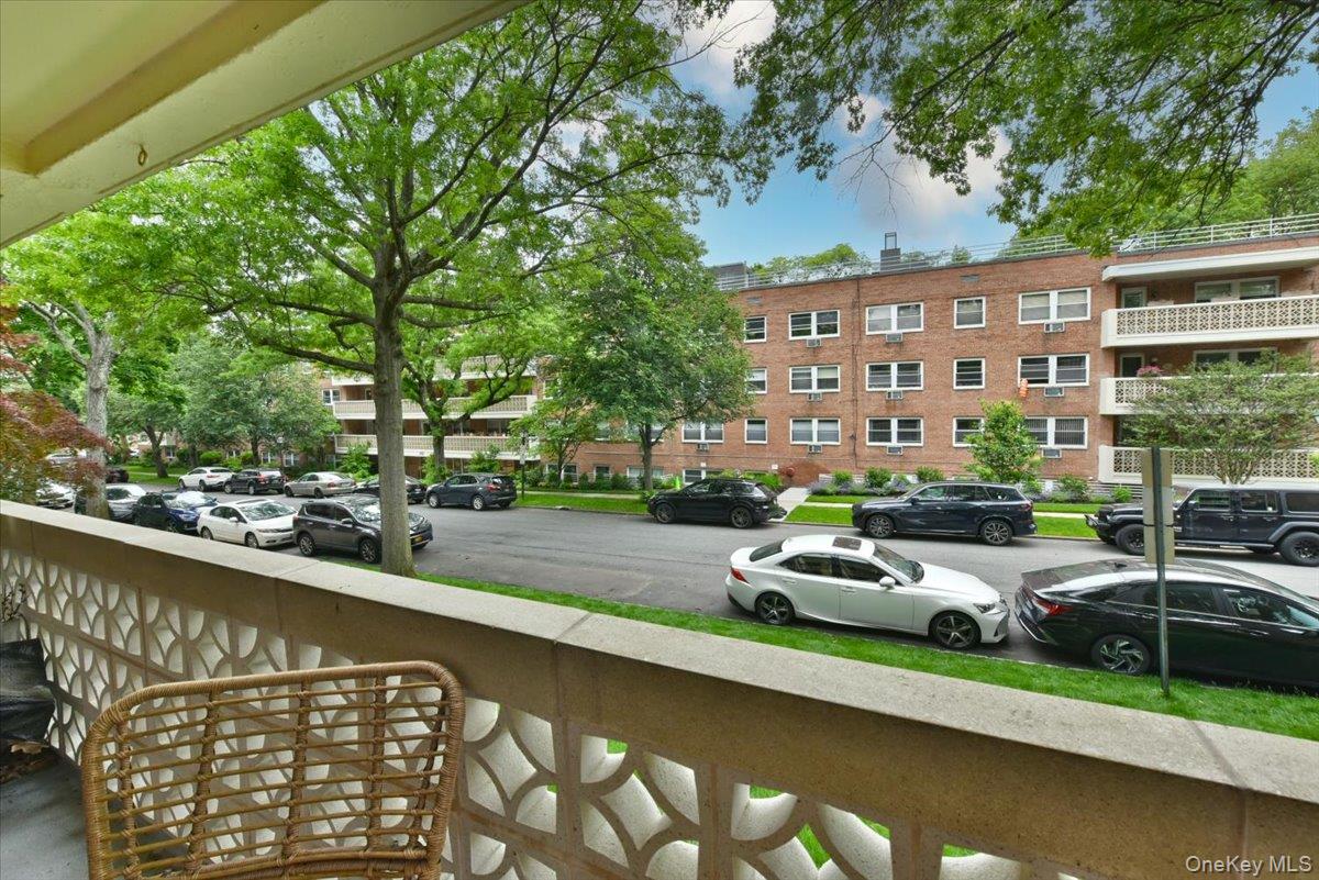 50 Hill Park Avenue 1-l Property Photo 25