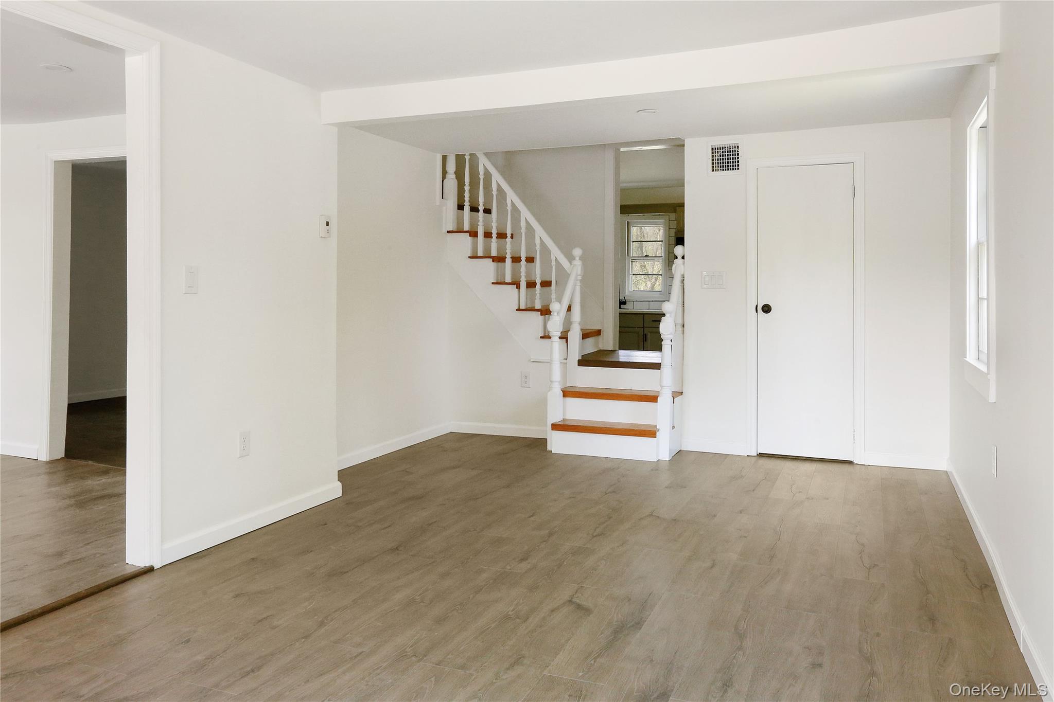 1 Lower Whitfield Road Property Photo 9