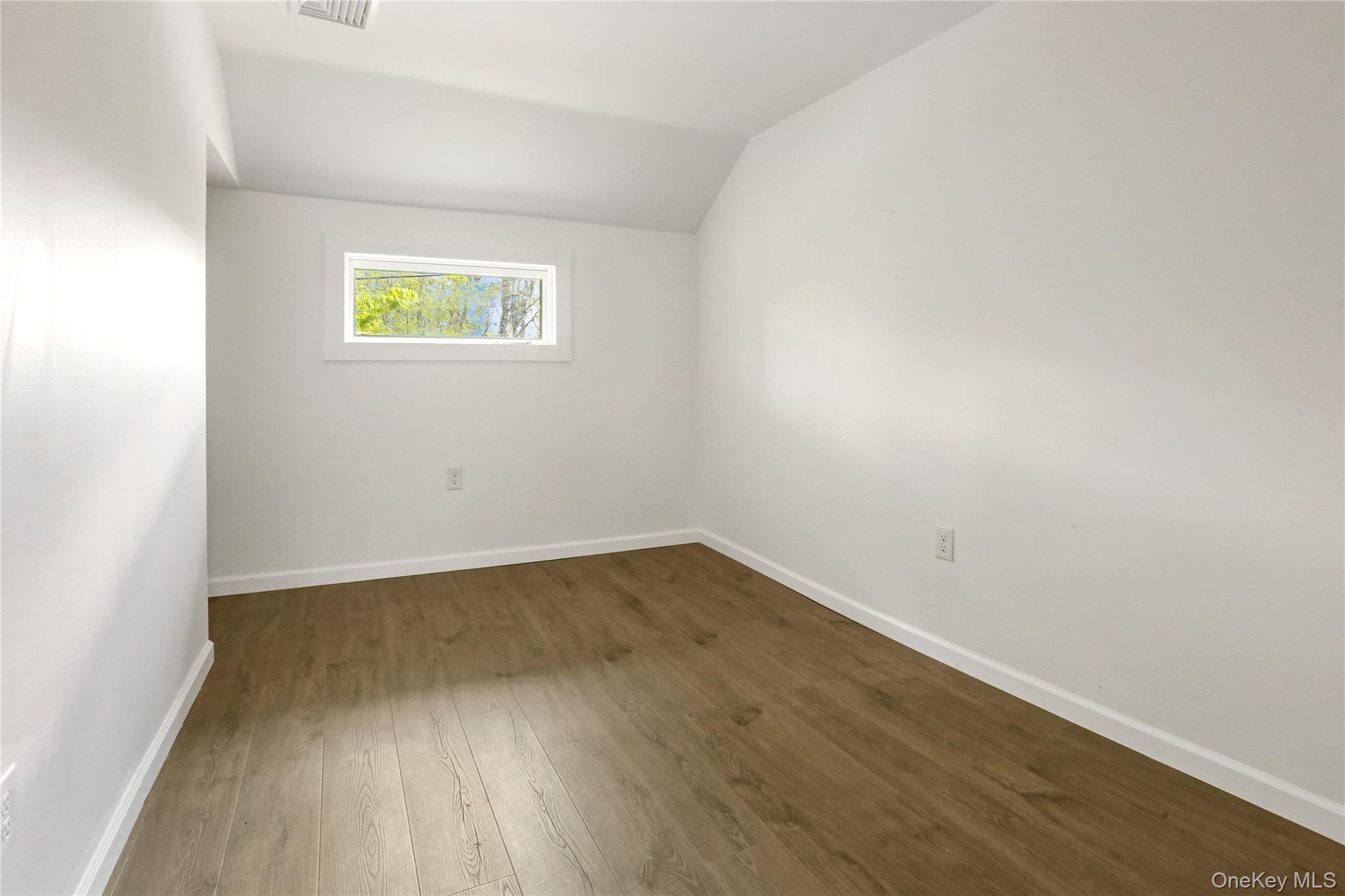 1 Lower Whitfield Road Property Photo 15