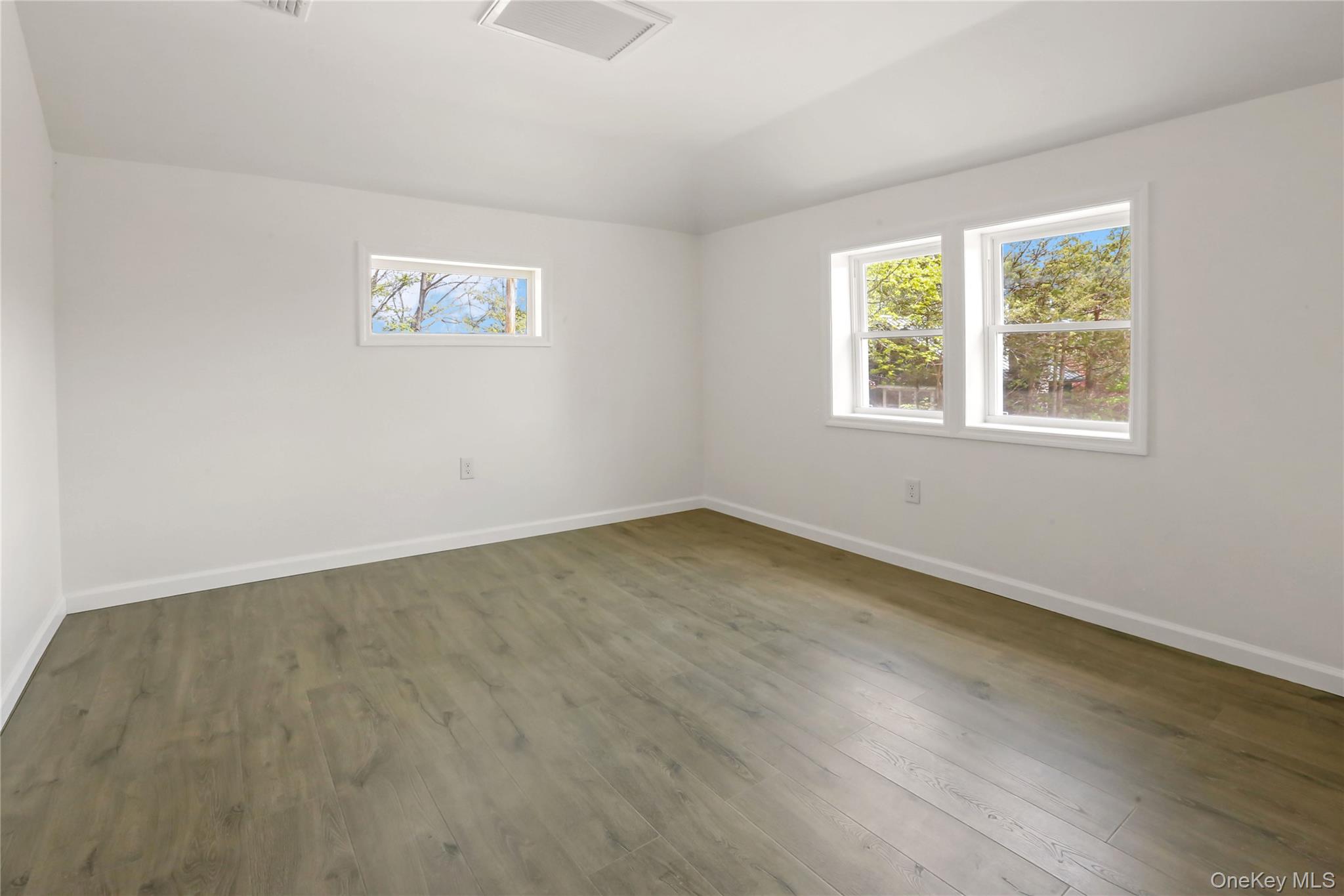 1 Lower Whitfield Road Property Photo 16