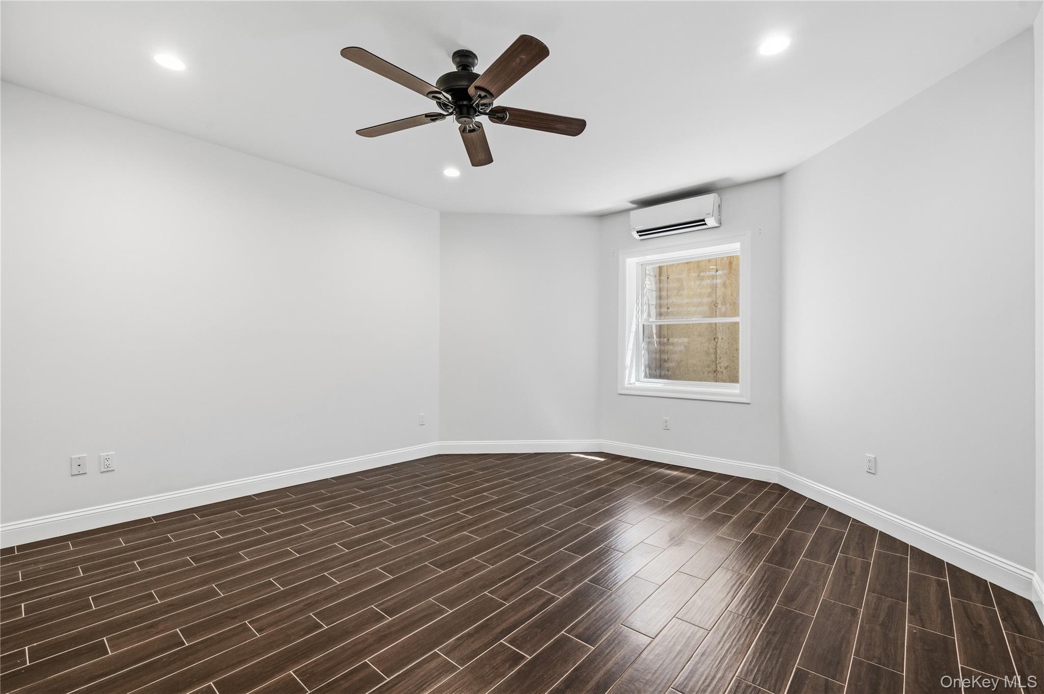 68 Maple Avenue Property Photo 41