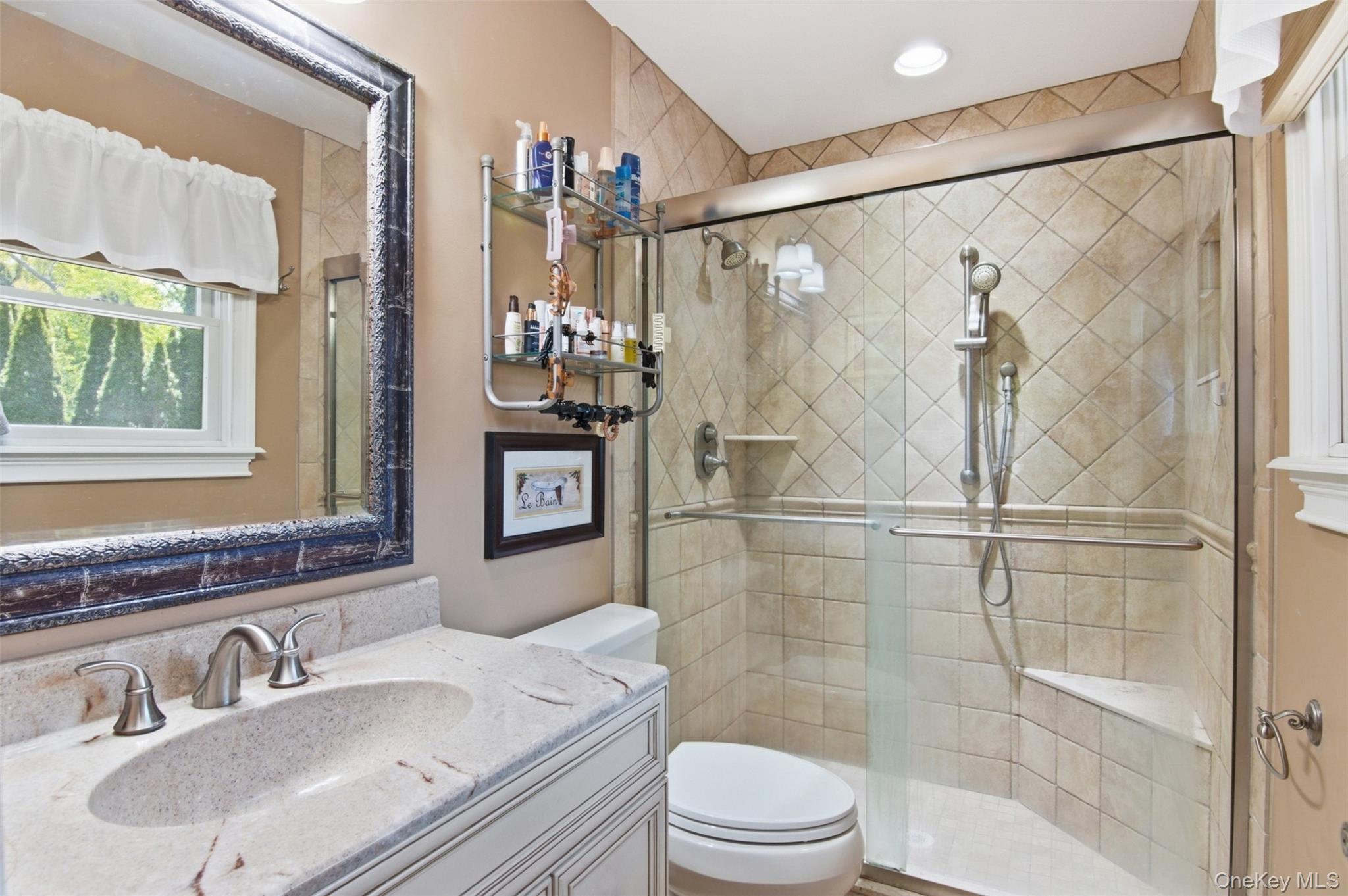 28 King Arthurs Court Property Photo 14