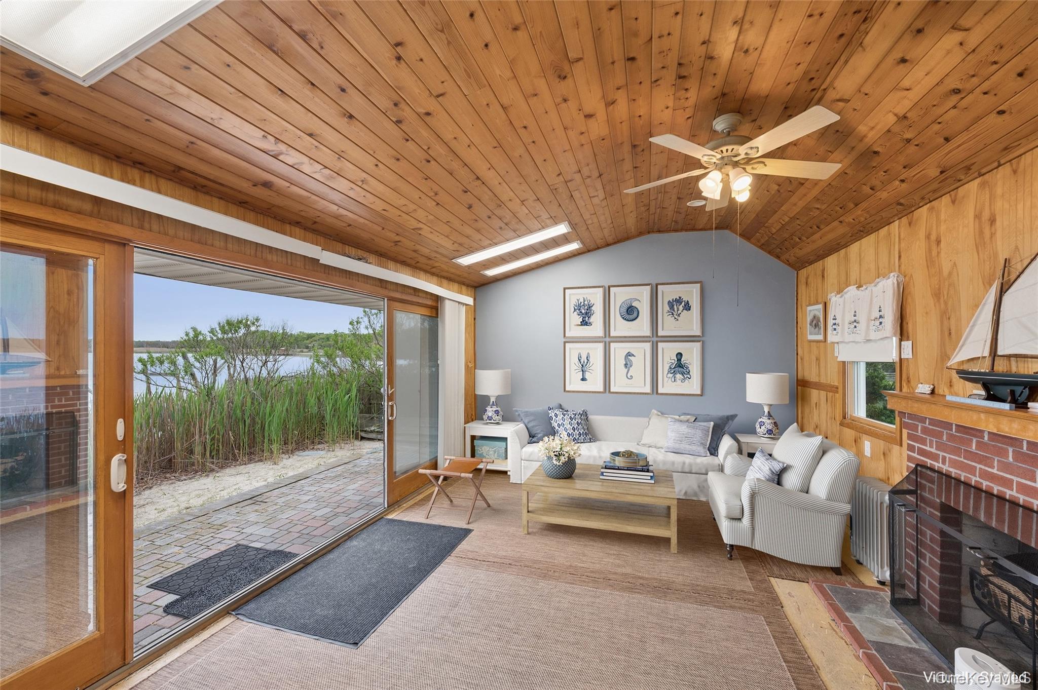 128 Crystal Beach Boulevard Property Photo 24