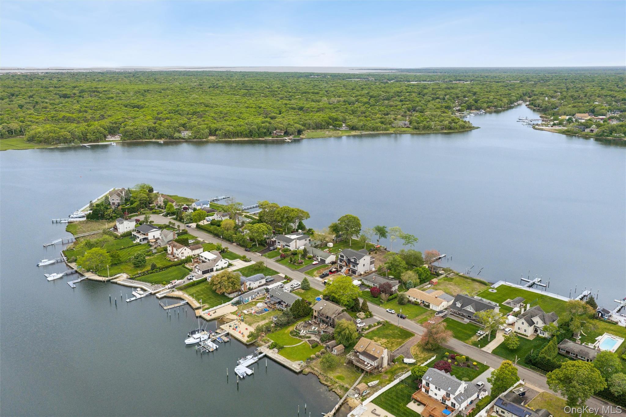 128 Crystal Beach Boulevard Property Photo 33