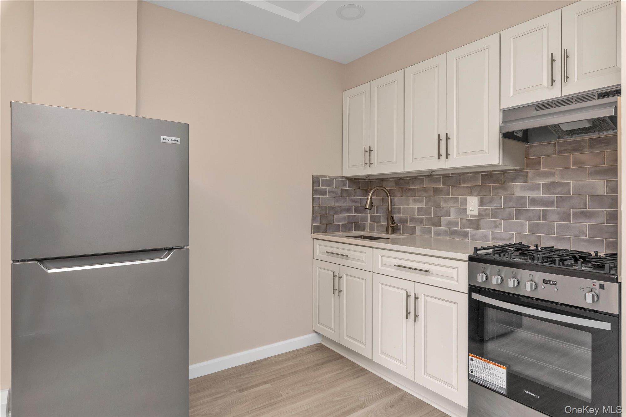 93-24 243rd Street Property Photo 12